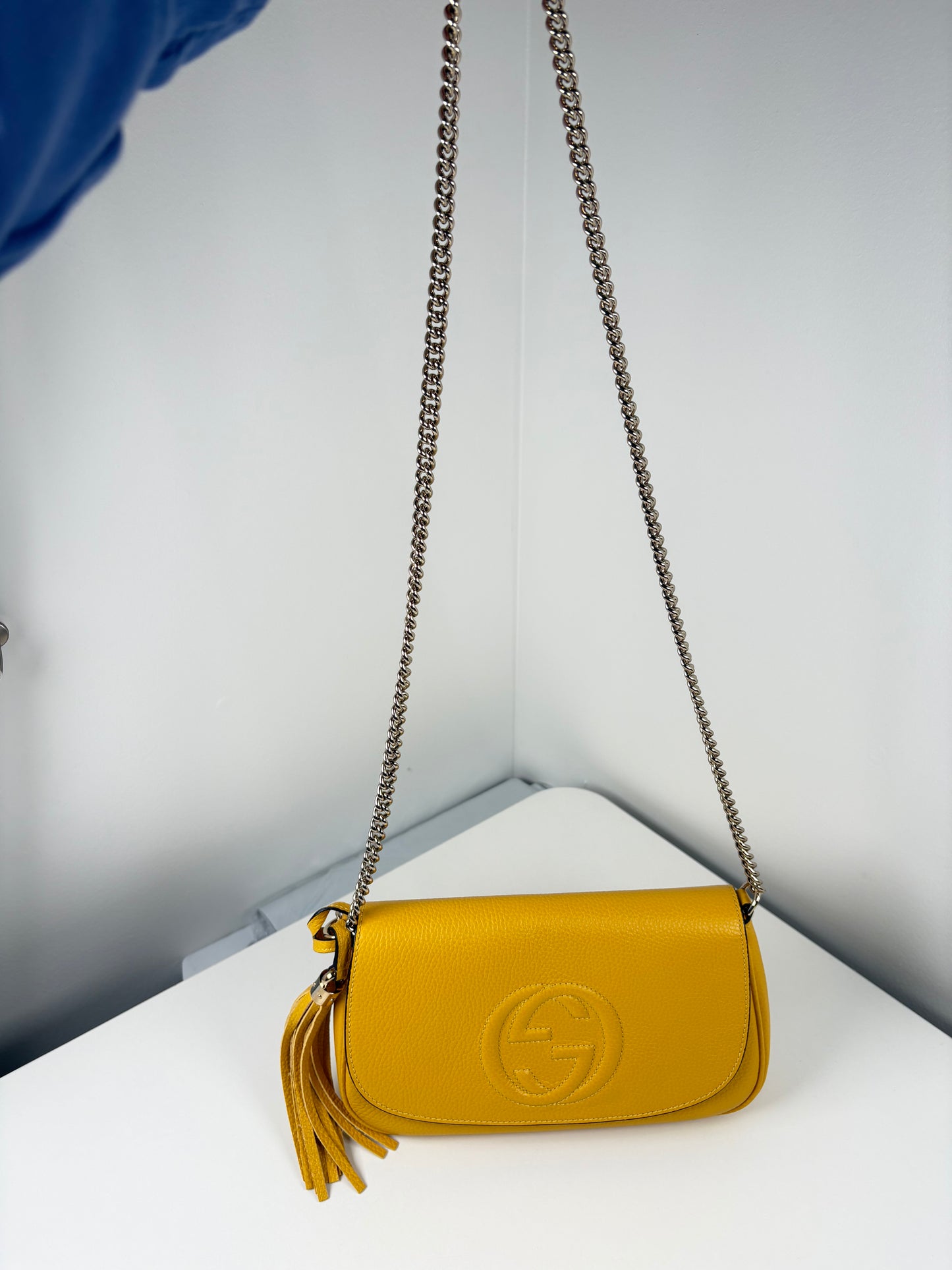 Pre-Owned GUCCI Soho Chain Should Handbag, Yellow