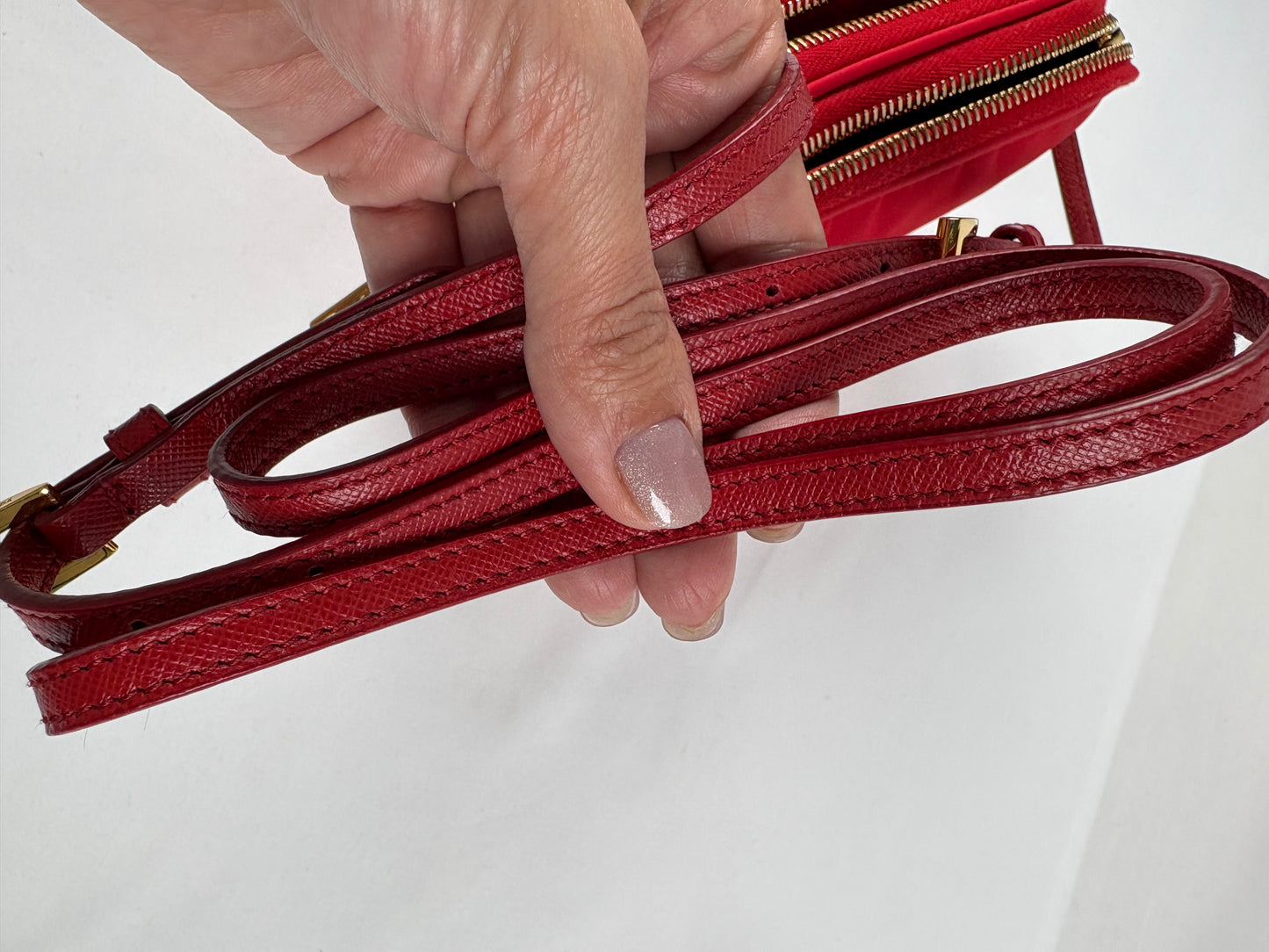 Pre-Owned PRADA Tessuto Camera Crossbody, Red