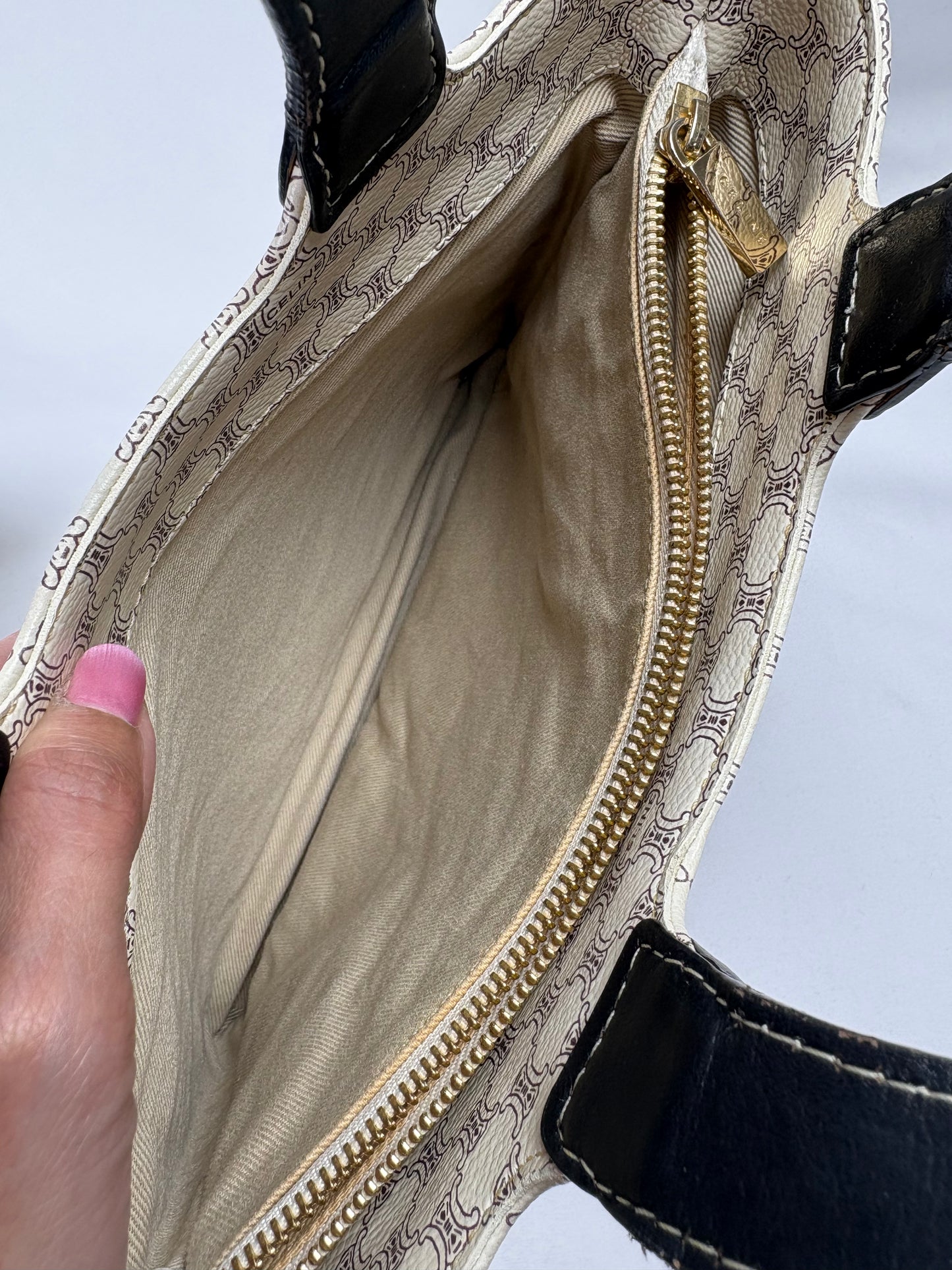 Pre-Owned CELINE Macadam Canvas White Handbag