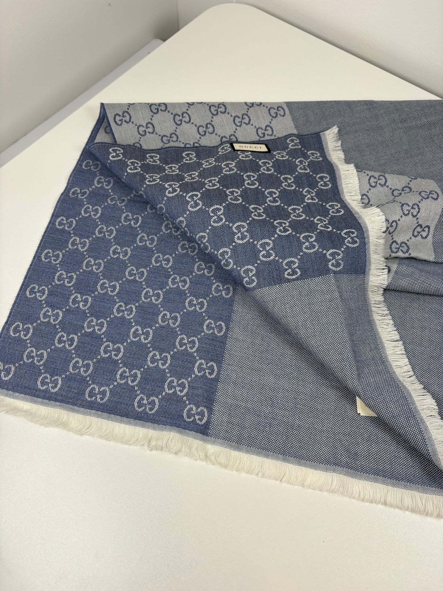 Pre-Owned GUCCI Scarf, Denim Blue