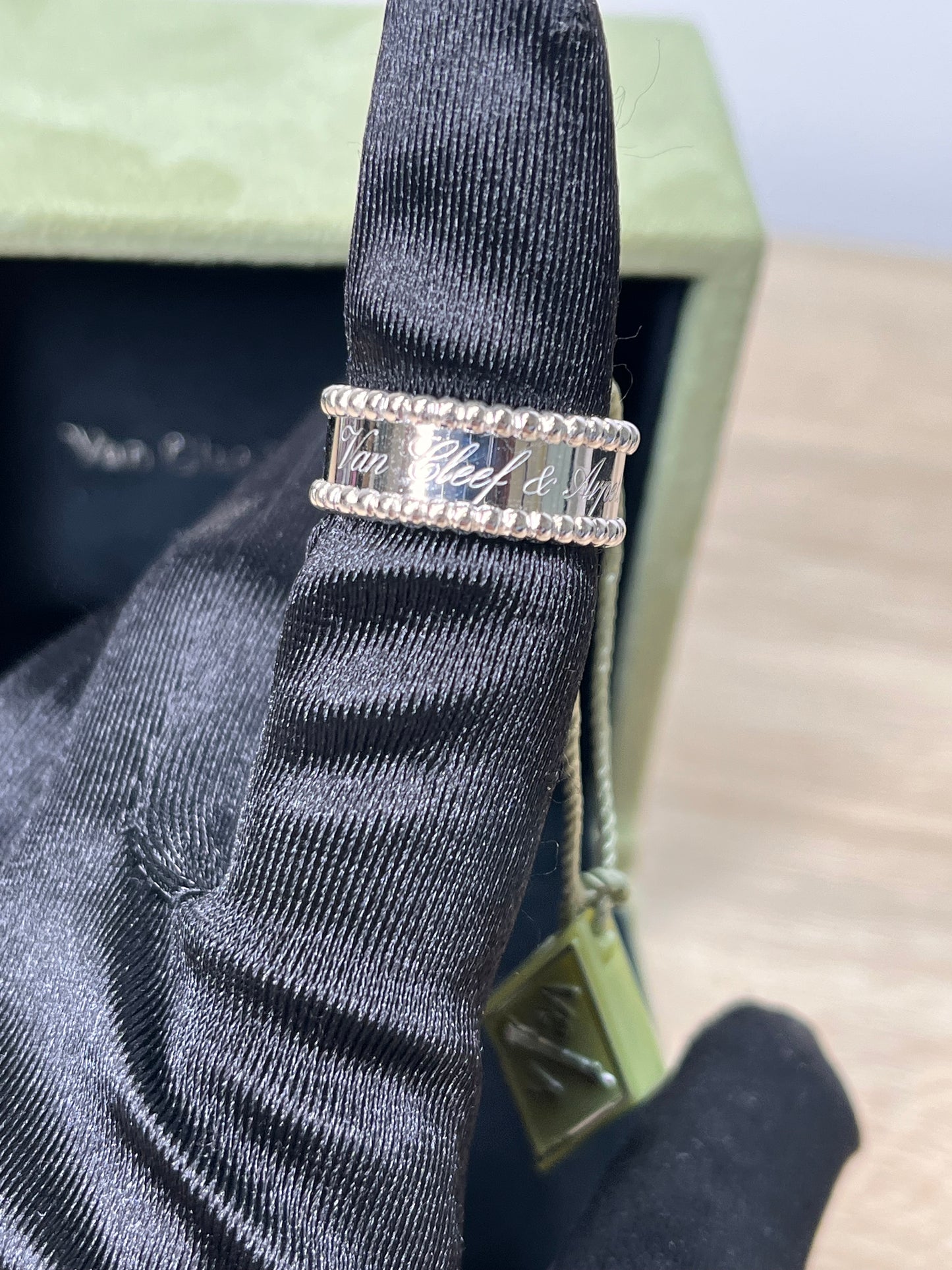 Pre-Owned VAN CLEEF & ARPELS - Perlee Signature 18K White Gold Ring, 51