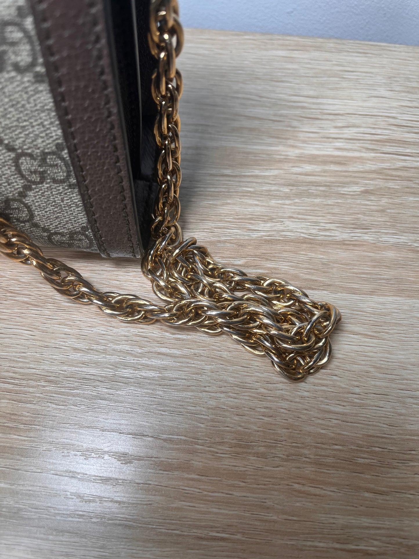 Pre-Owned GUCCI Ophidia Chain Strap Ophidia Handbag, Small