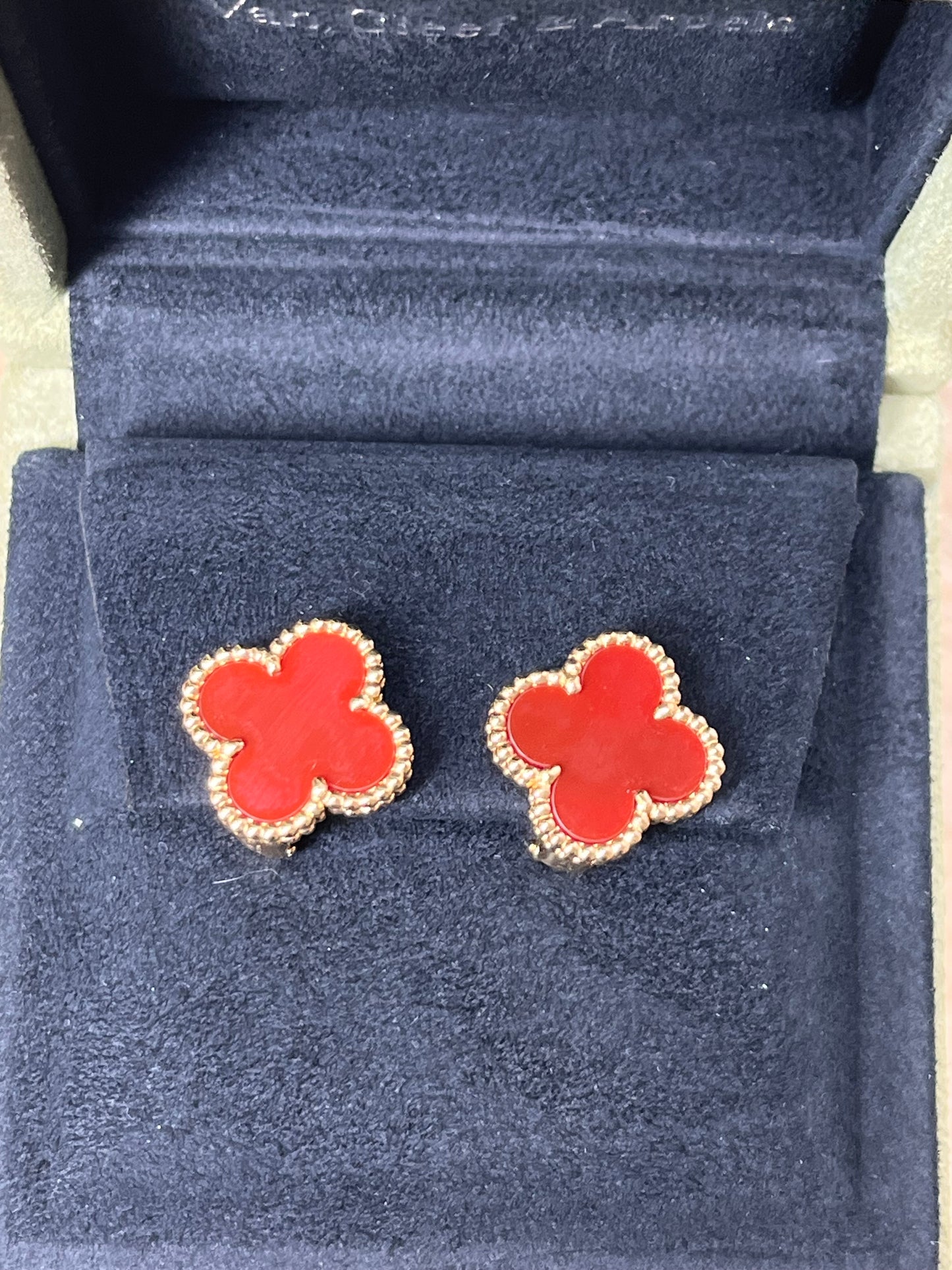 Pre-Owned VAN CLEEF & ARPELS Vintage Alhambra Carnelian Earrings