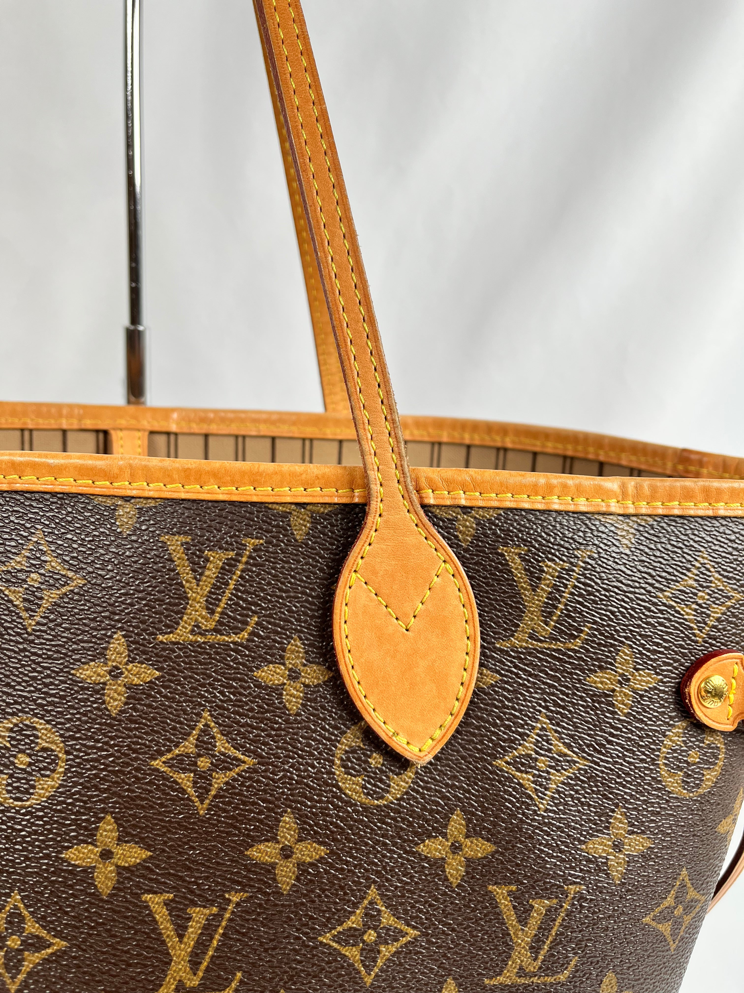 Louis Vuitton Neverfull Monogram Handbag, MM
