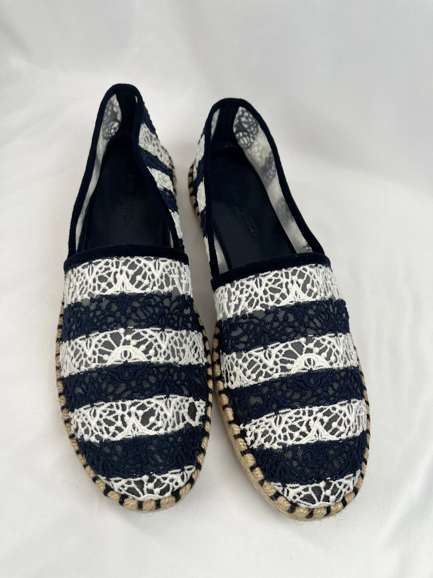 Pre-Owned LOUIS VUITTON Crochet Slip On Blue/White Espadrilles, 9.5