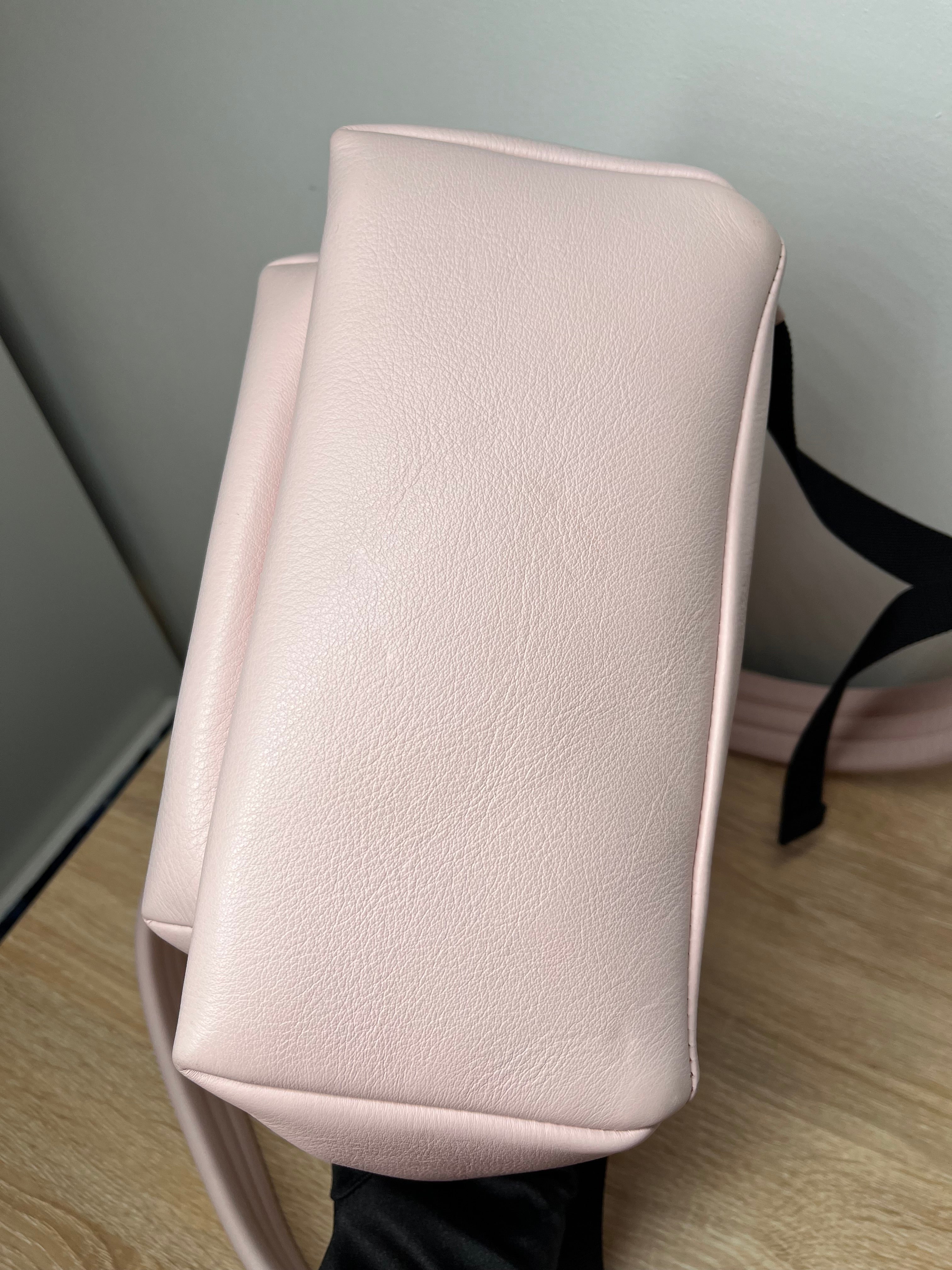 Pre-Owned BALENCIAGA Calfskin Everyday Light Rose Backpack, 9.5" x 14" x 4.75