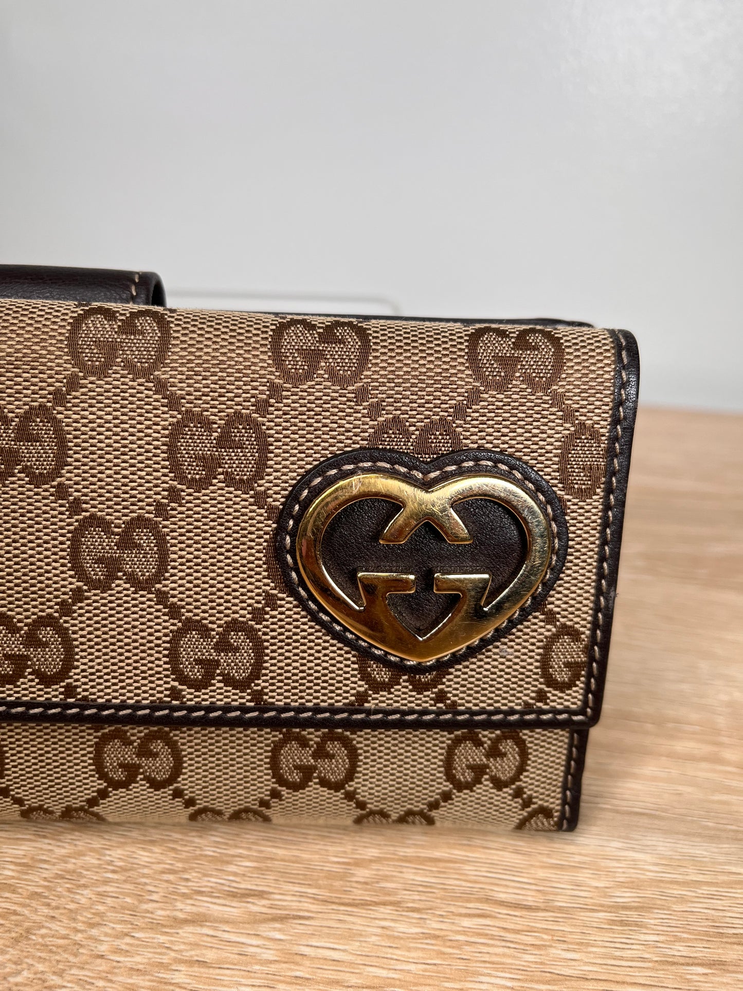 Pre-Owned GUCCI Monogram Wallet