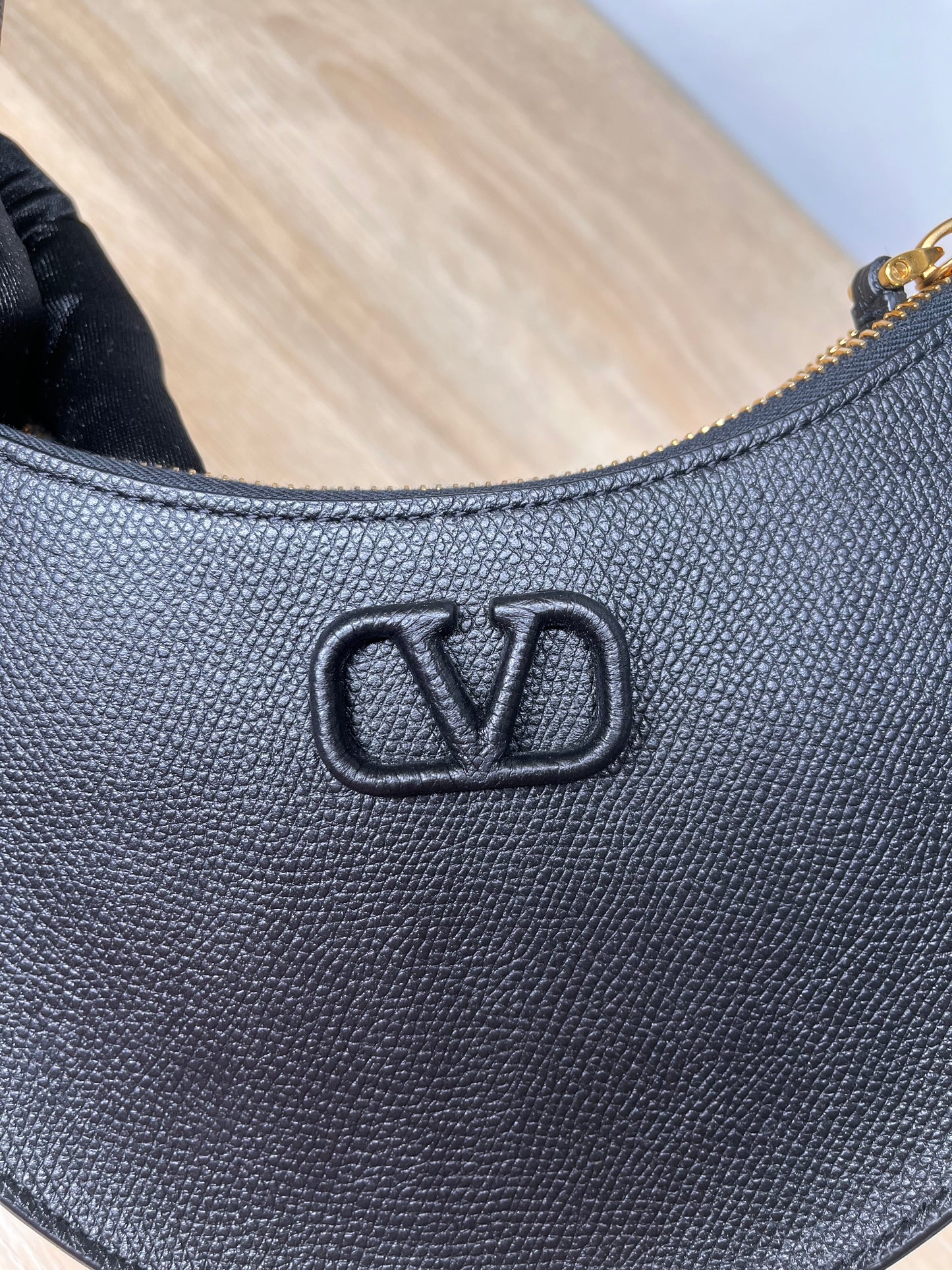 Pre-Owned VALENTINO Volgo Shoulder Bag Black, Mini