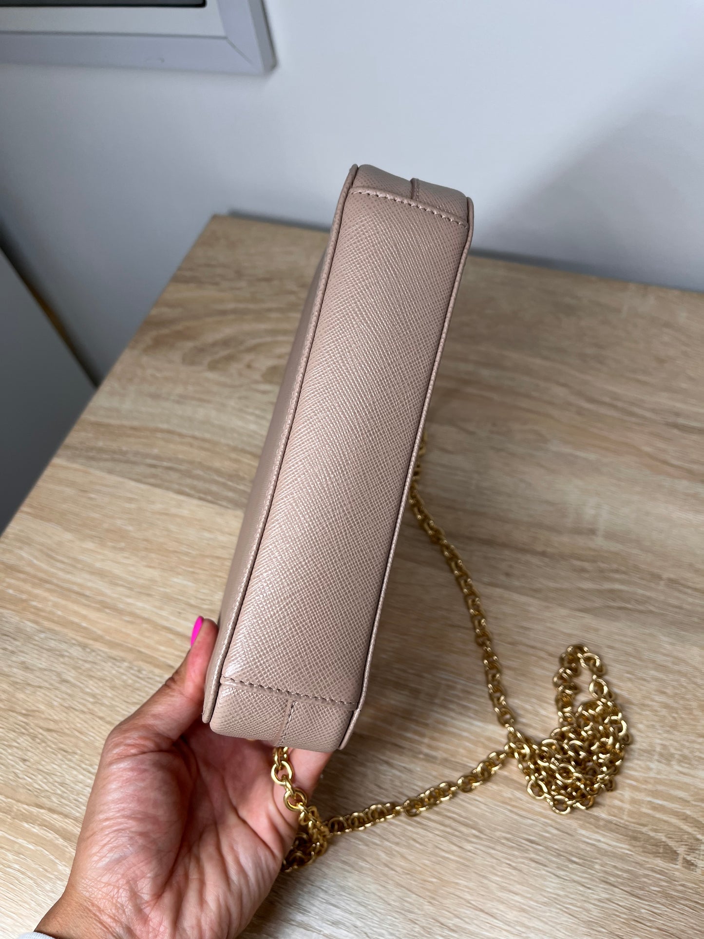 Pre-Owned PRADA Saffiano Double Zip Wallet on Chain