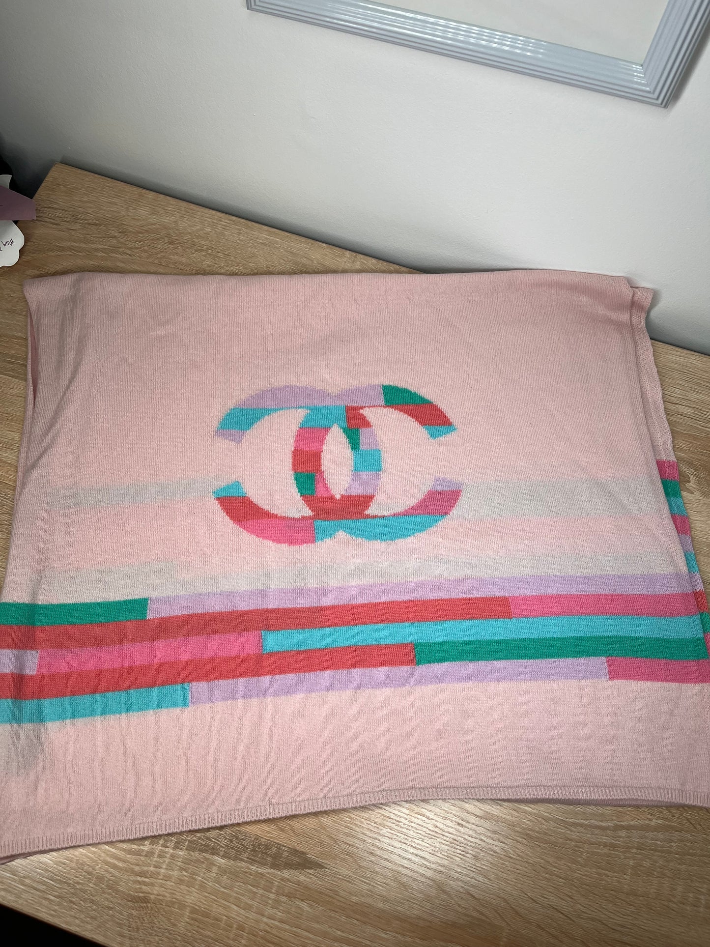 Pre-Owned CHANEL™ Cashmere Pink Scarf