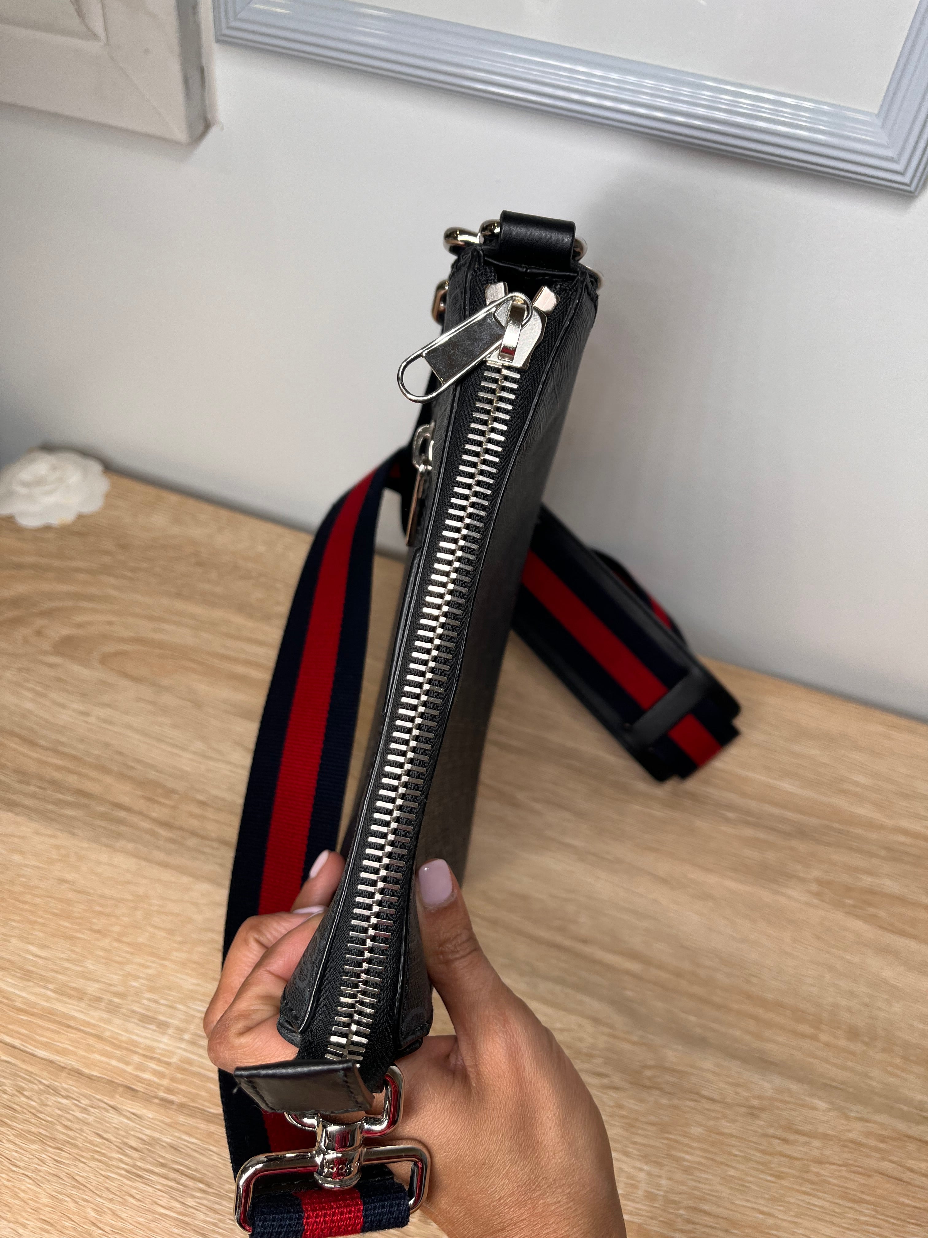 Gucci GG Supreme Canvas Crossbody