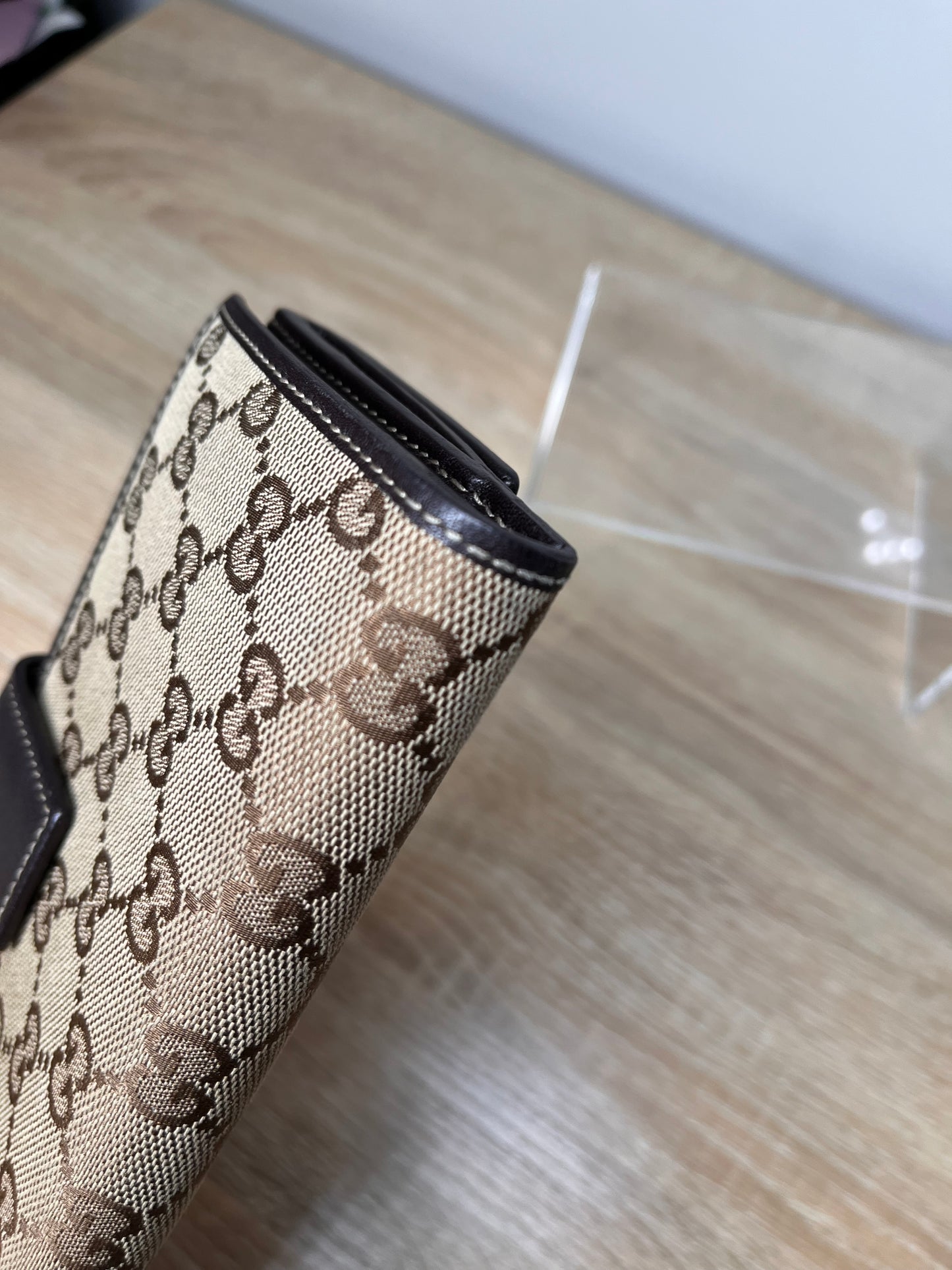 Pre-Owned GUCCI Monogram Wallet