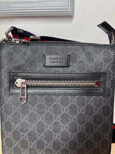Gucci GG Supreme Canvas Crossbody