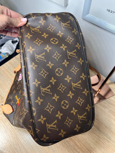 Louis Vuitton Neverfull Limited Edition Patchwork Monogram Handbag, MM