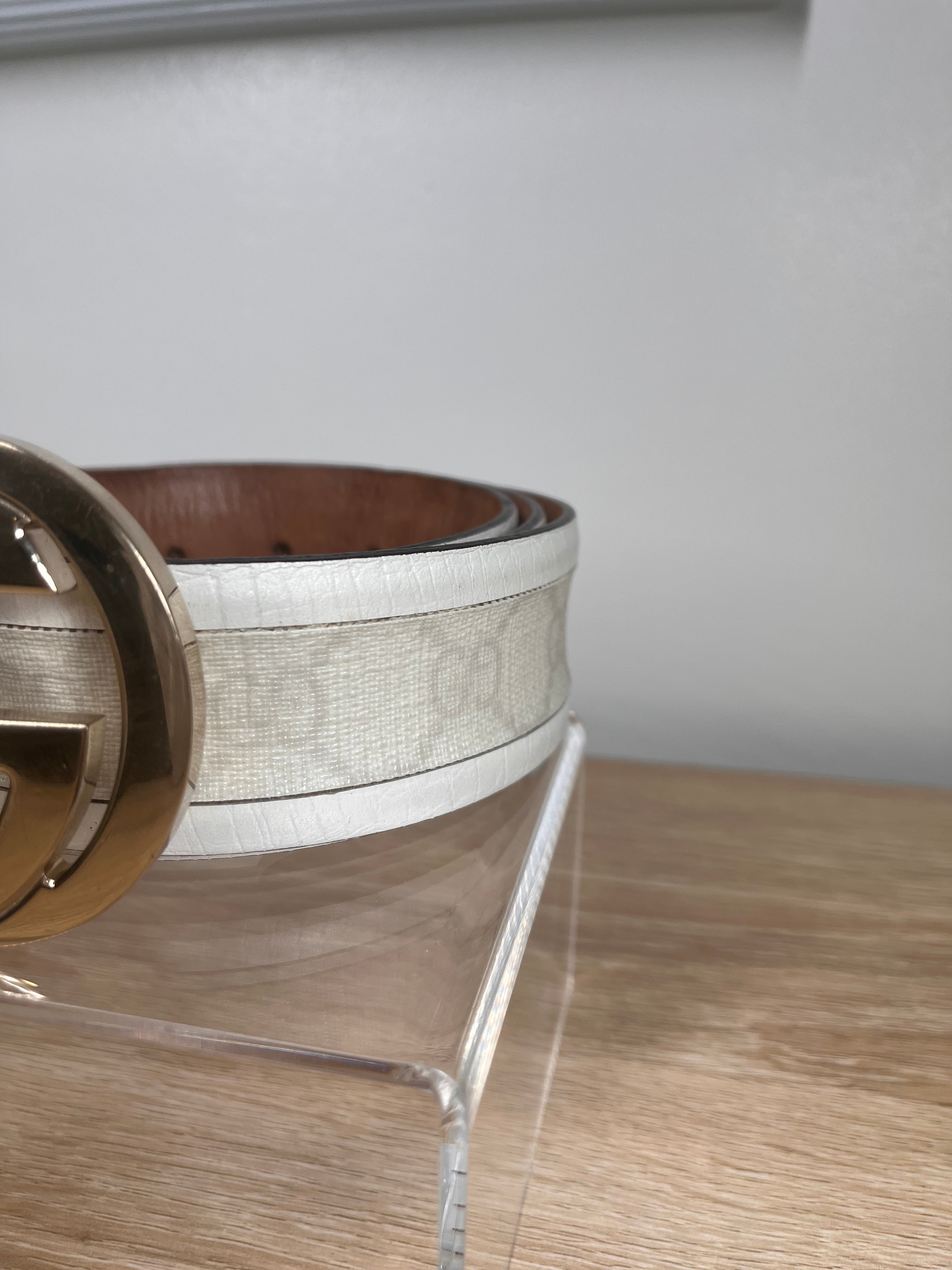 Pre-owned GUCCI Offwhite/White Belt, 95