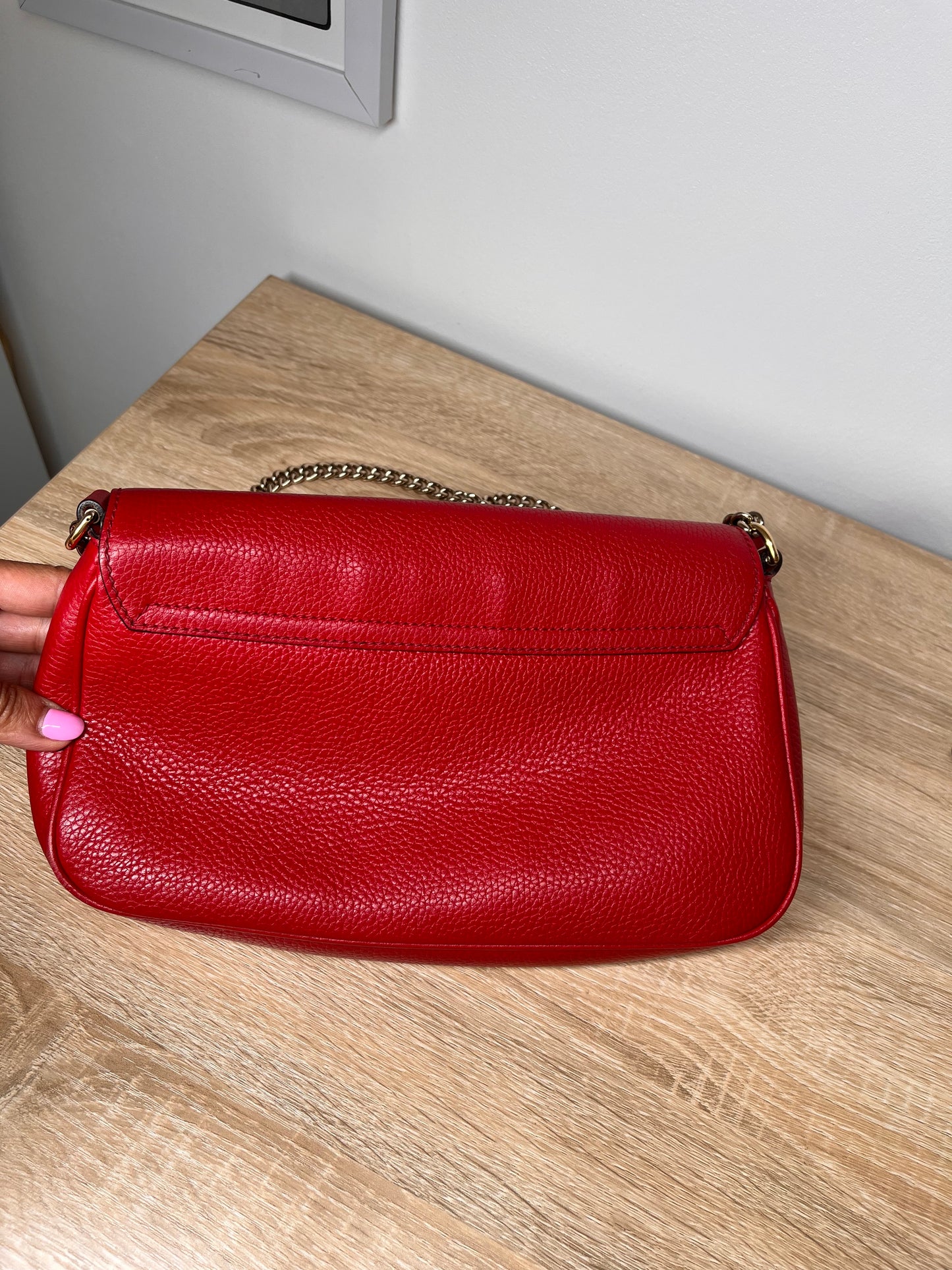 Pre-Owned GUCCI Soho Chain Shoulder Handbag, Red