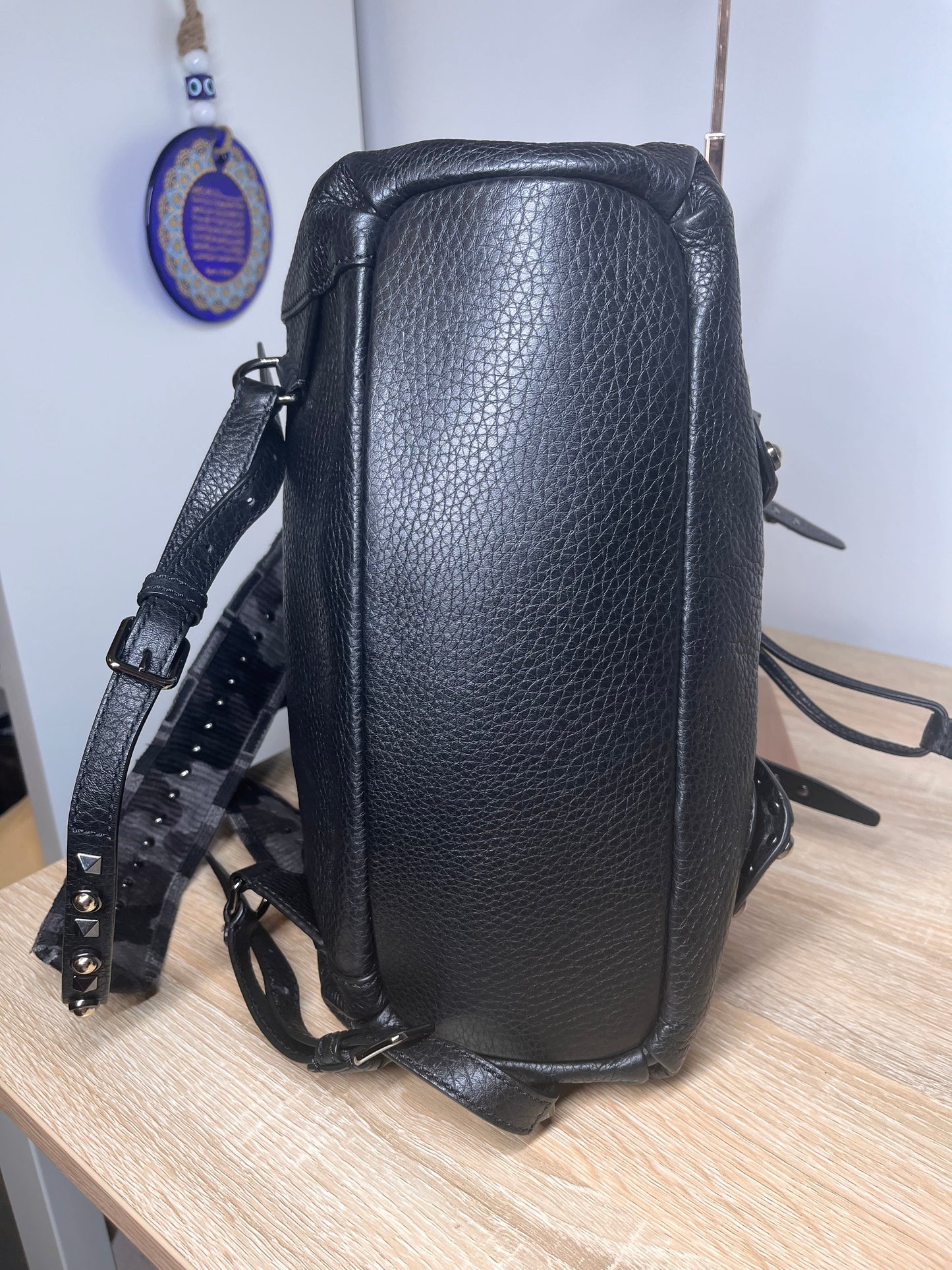 Pre-Owned VALENTINO Rockstud - Special edition straps Black Backpack, 11 by 13 by 5"