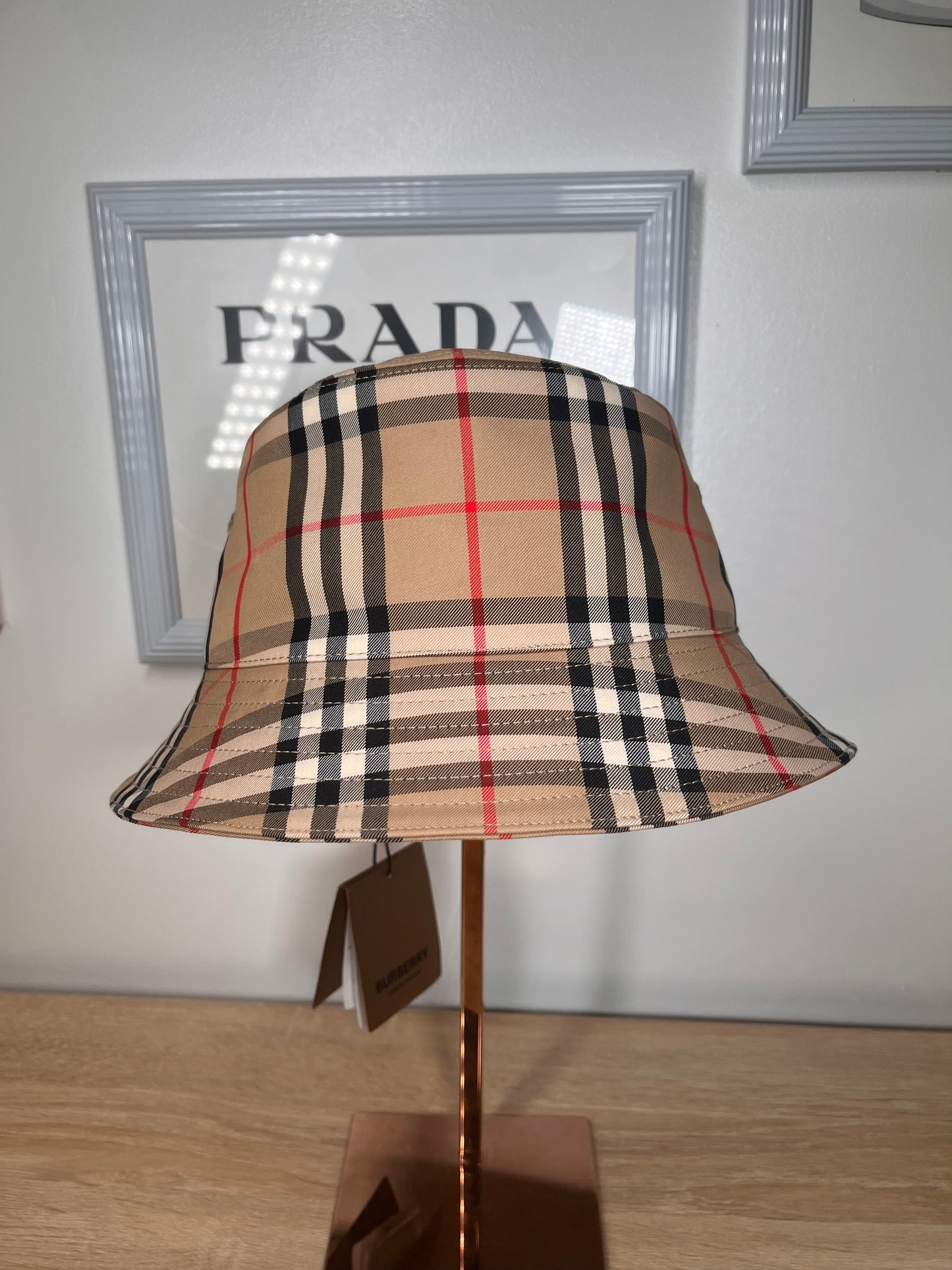 Pre-Owned BURBERRY Bucket Hat, Large