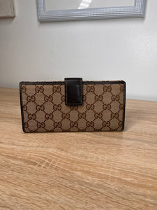 Gucci Monogram  Wallet