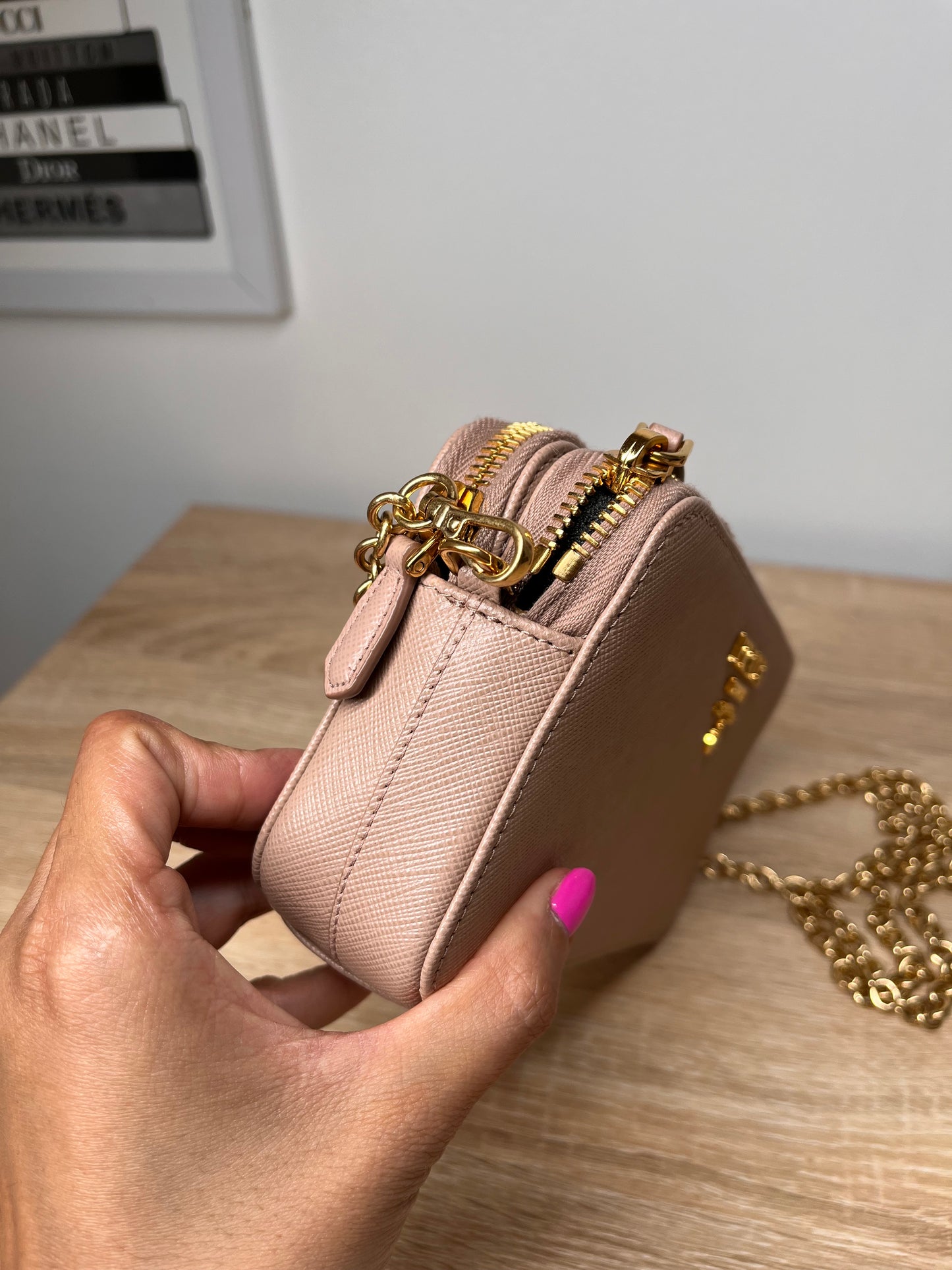 Pre-Owned PRADA Saffiano Double Zip Wallet on Chain