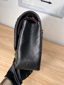 Pre-Owned CHANEL™ Classic Double Flap, Medium - Caviar