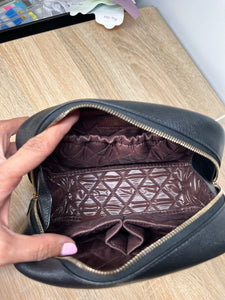 Pre-Owned CHANEL™ Caviar Quilted Cosmetic Black Pouch