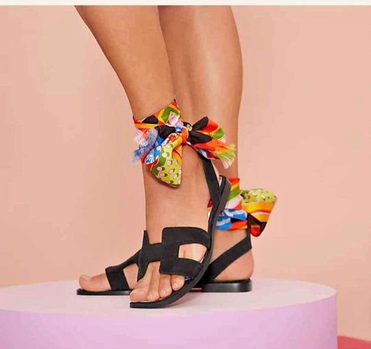 Pre-Owned HERMES Eyra Black Sandals, 36