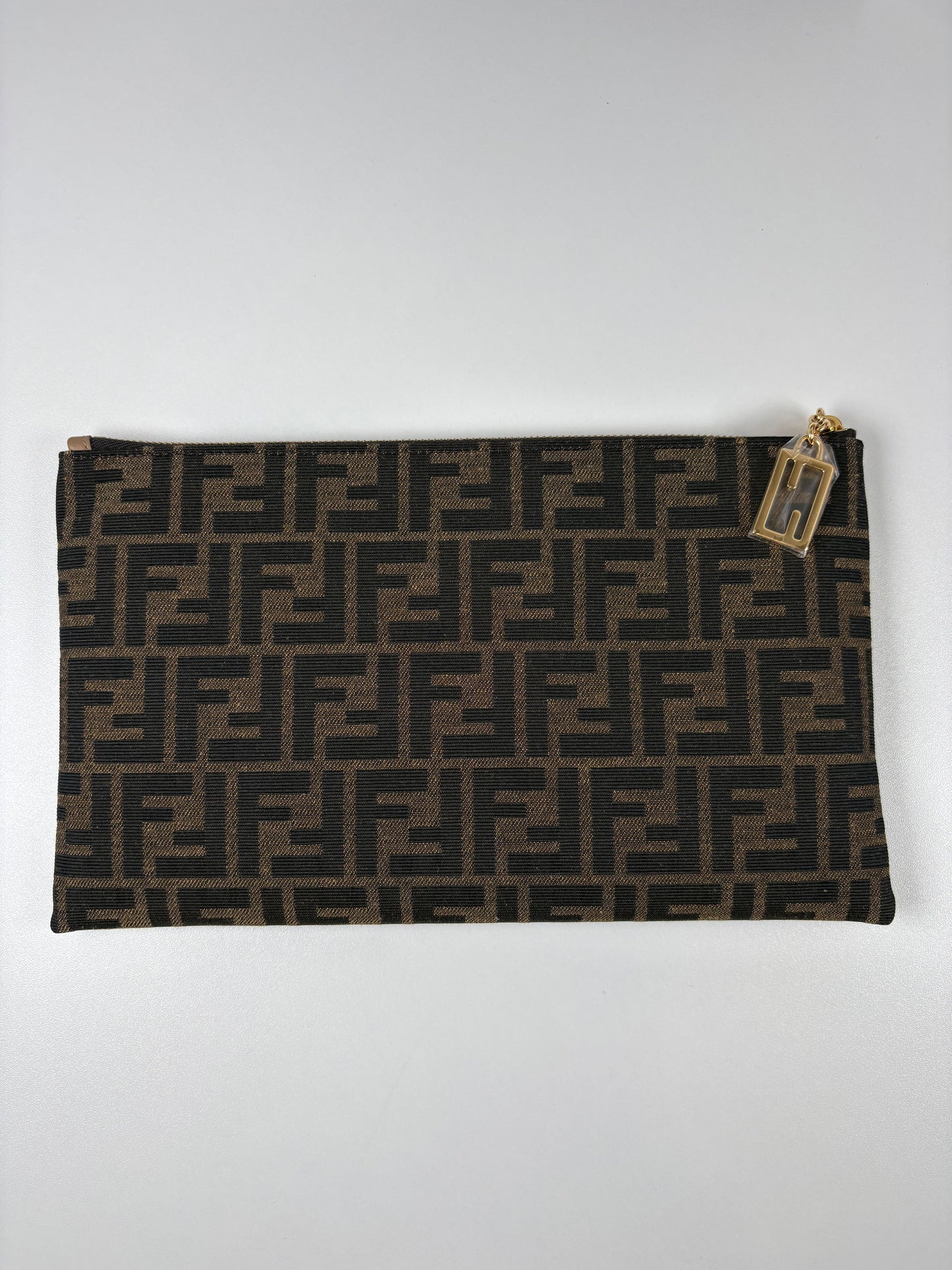 Pre-Owned FENDI Baguette Clutch, Brown, Medium