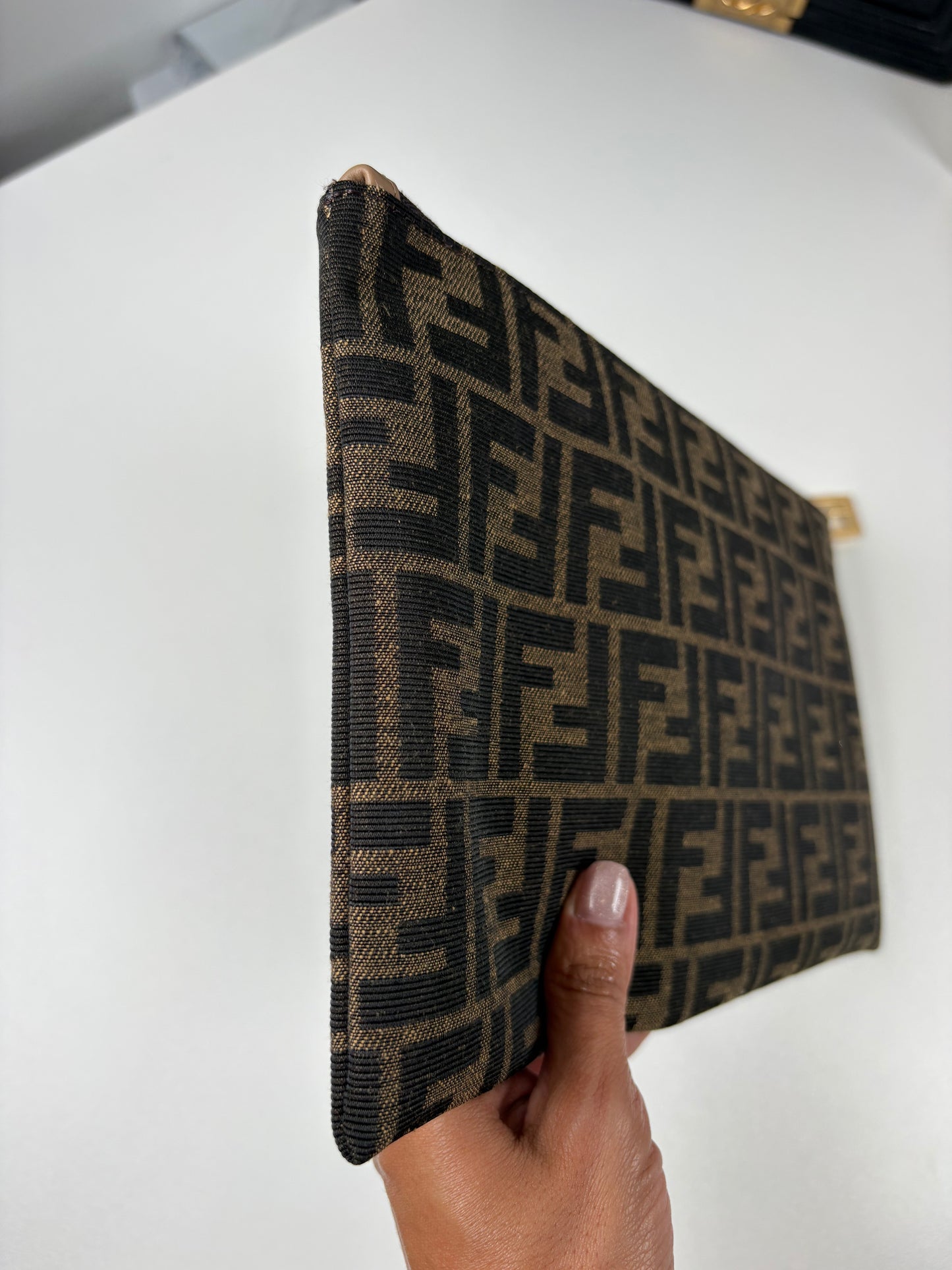 Pre-Owned FENDI Baguette Clutch, Brown, Medium