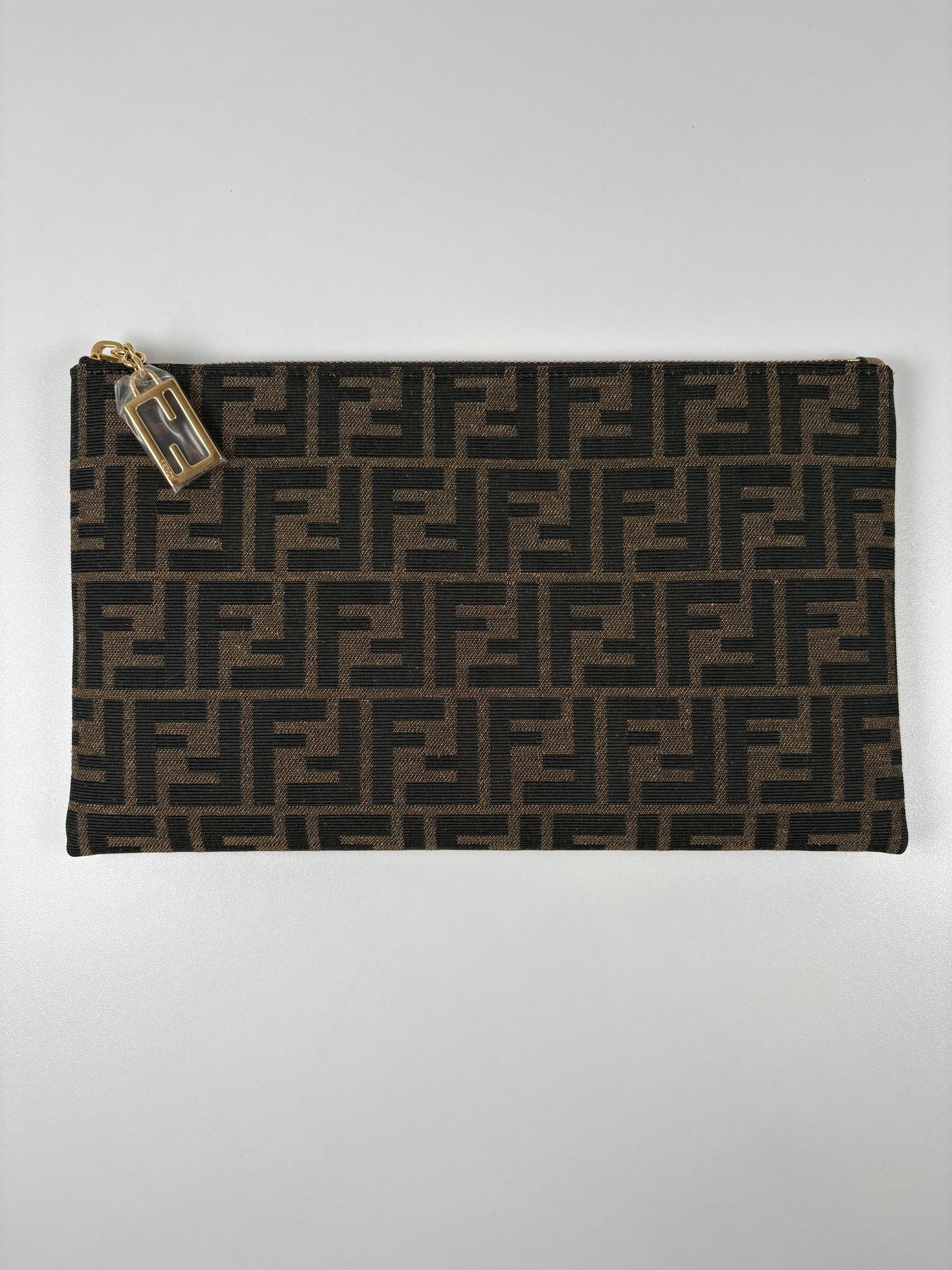 Pre-Owned FENDI Baguette Clutch, Brown, Medium