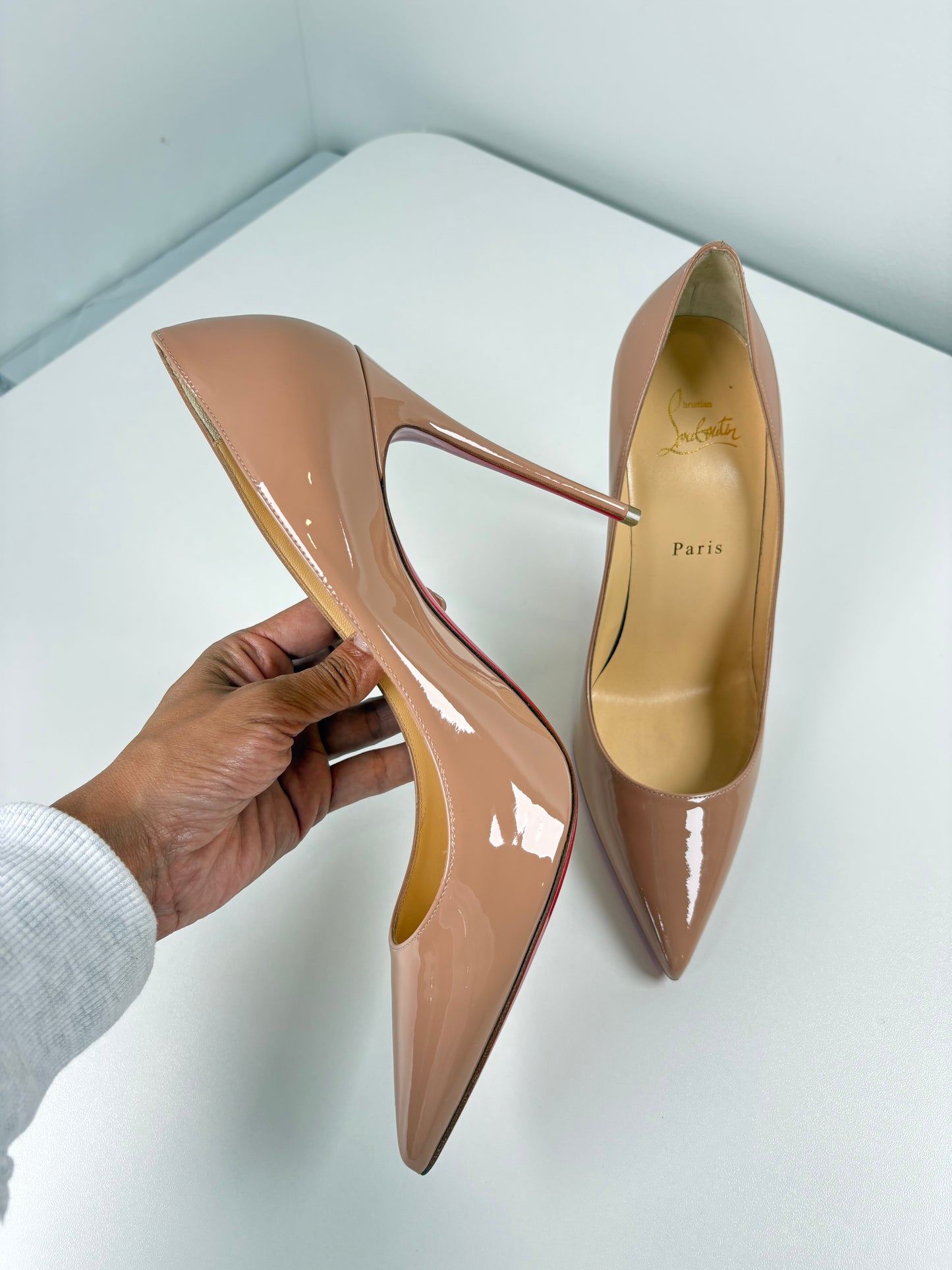 Pre-Owned CHRISTIAN LOUBOUTIN So Kate 100mm Pumps, Nude, 39