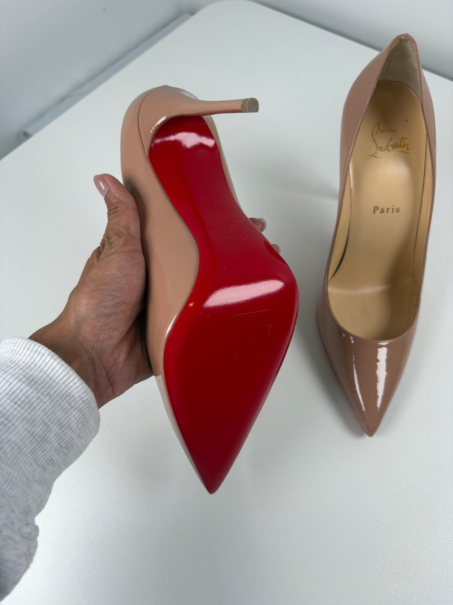 Pre-Owned CHRISTIAN LOUBOUTIN So Kate 100mm Pumps, Nude, 39