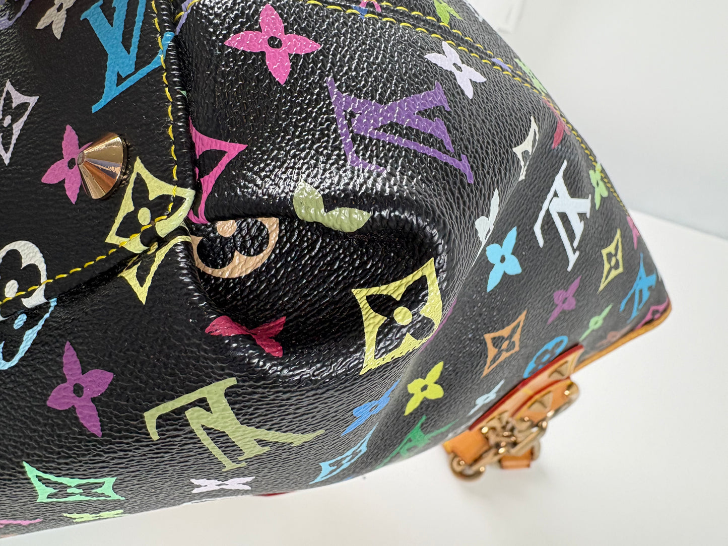 Pre-Owned LOUIS VUITTON Annie Multicolour Handbag