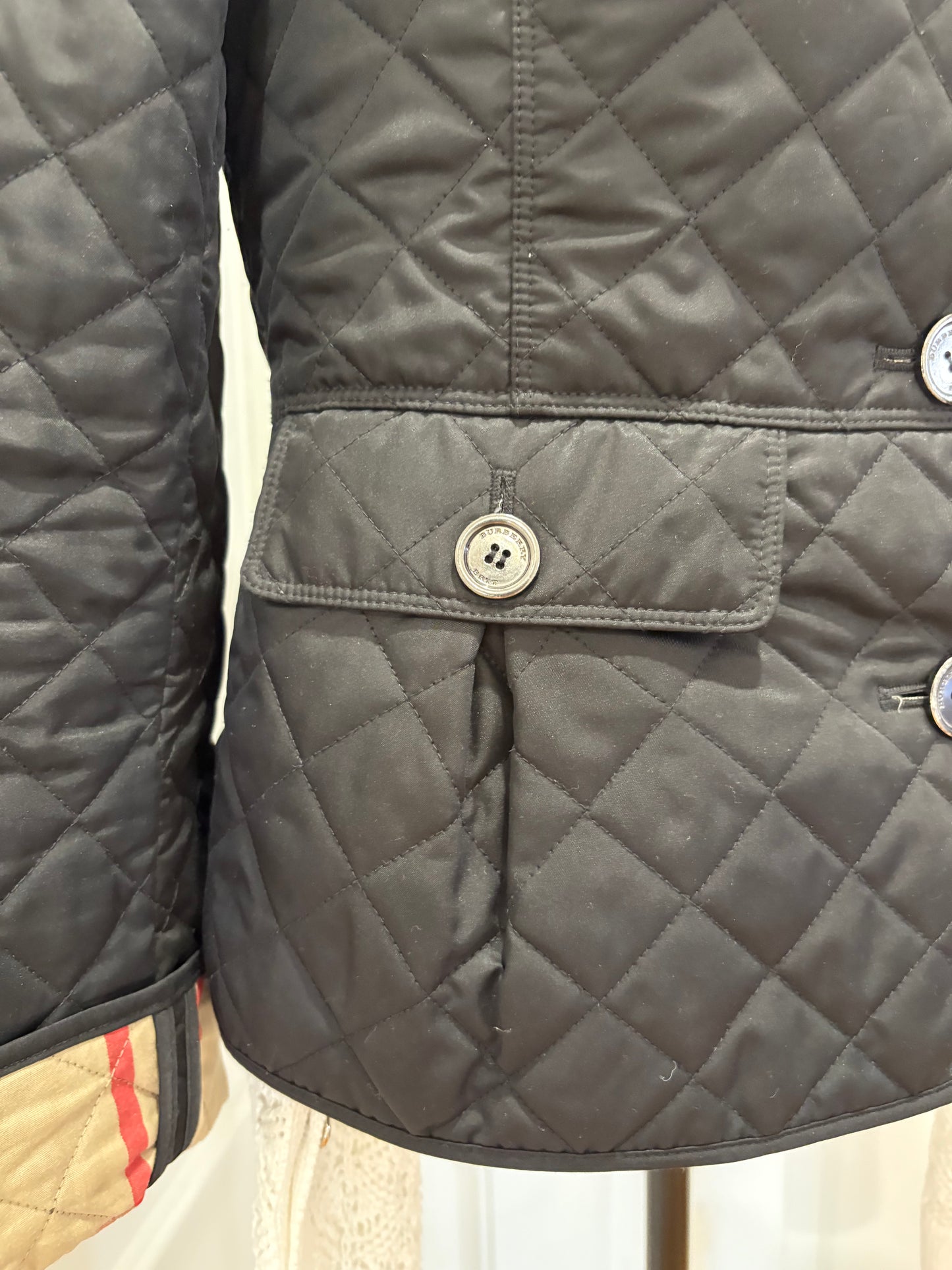 Pre-Owned BURBERRY Quilted Jacket, Black, Medium