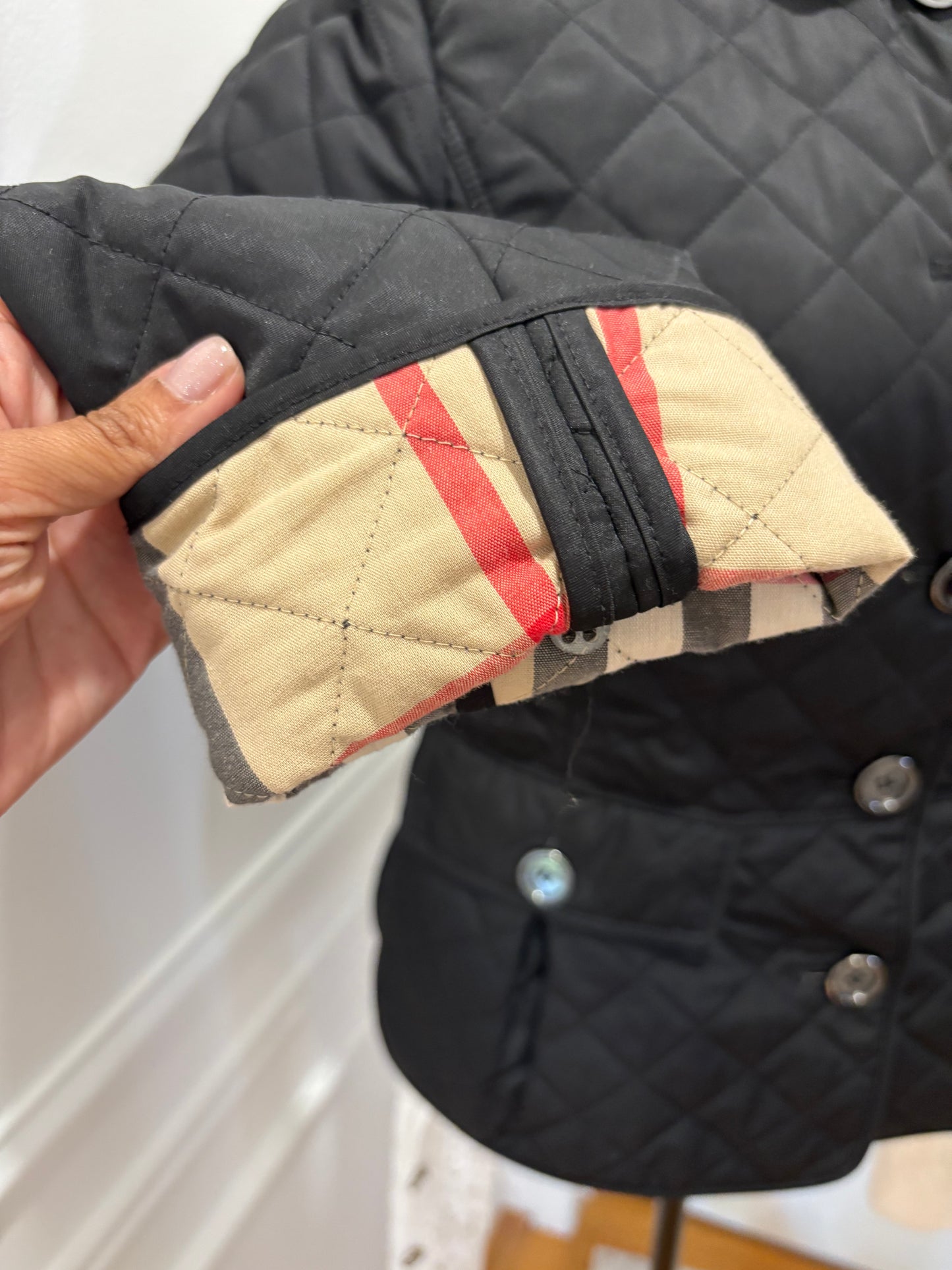 Pre-Owned BURBERRY Quilted Jacket, Black, Medium