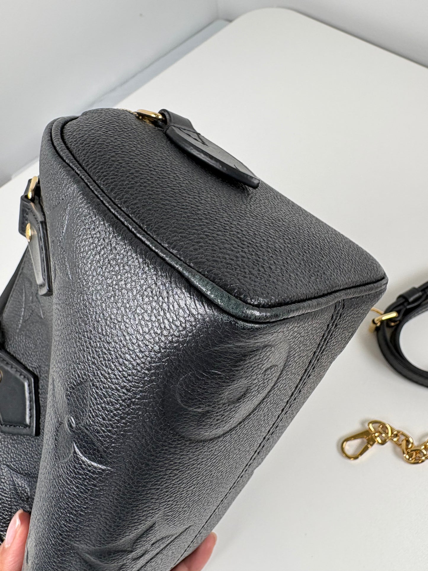 Pre-Owned LOUIS VUITTON Speedy 20B Handbag, Black