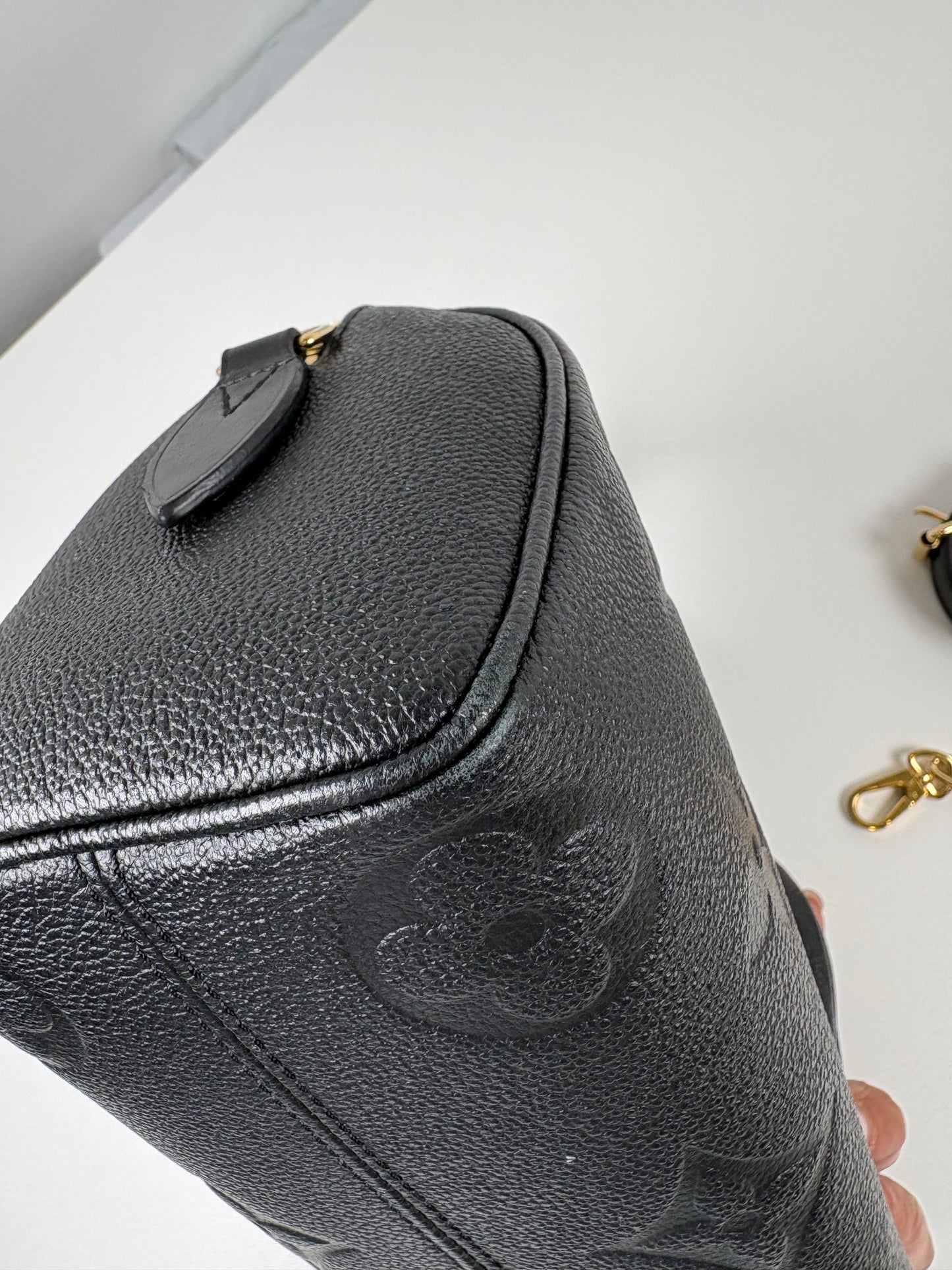 Pre-Owned LOUIS VUITTON Speedy 20B Handbag, Black