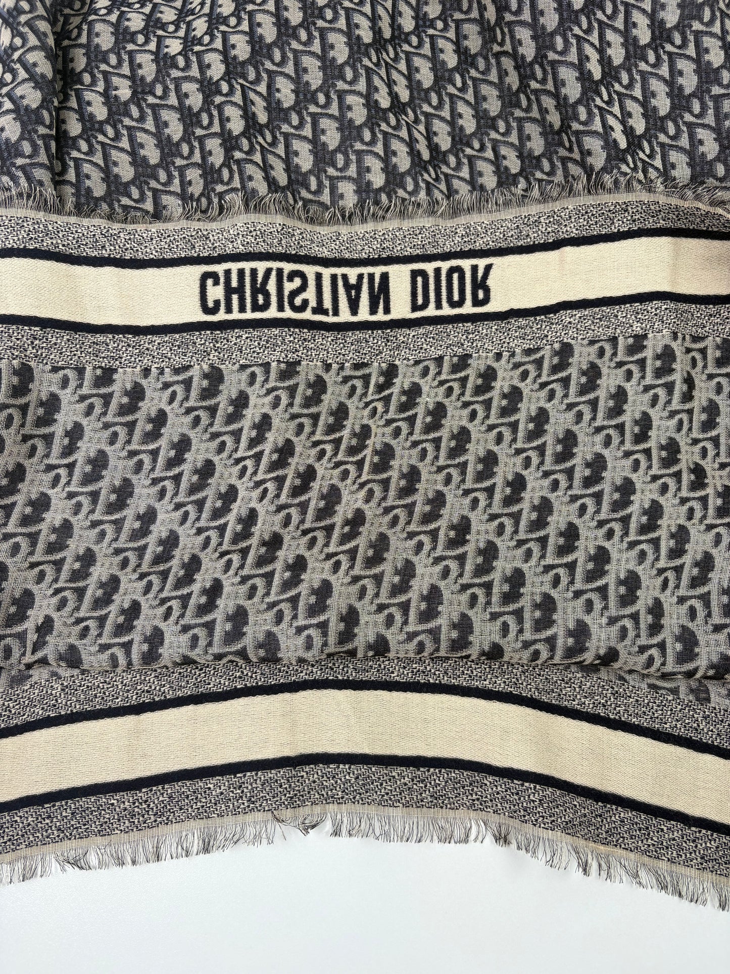 Pre-Owned CHRISTIAN DIOR Oblique Shawl, Blue