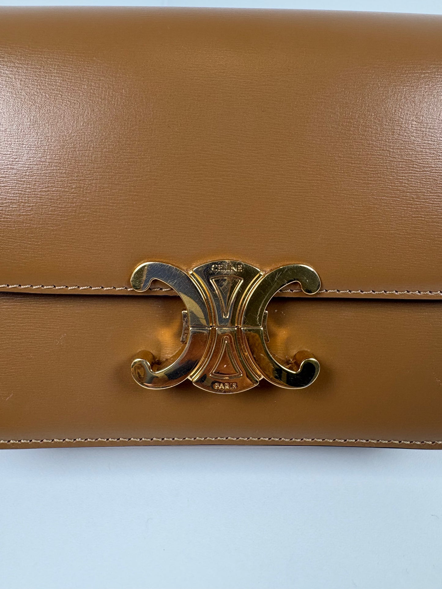 Pre-Owned CELINE Teen Triomphe Handbag, Natural