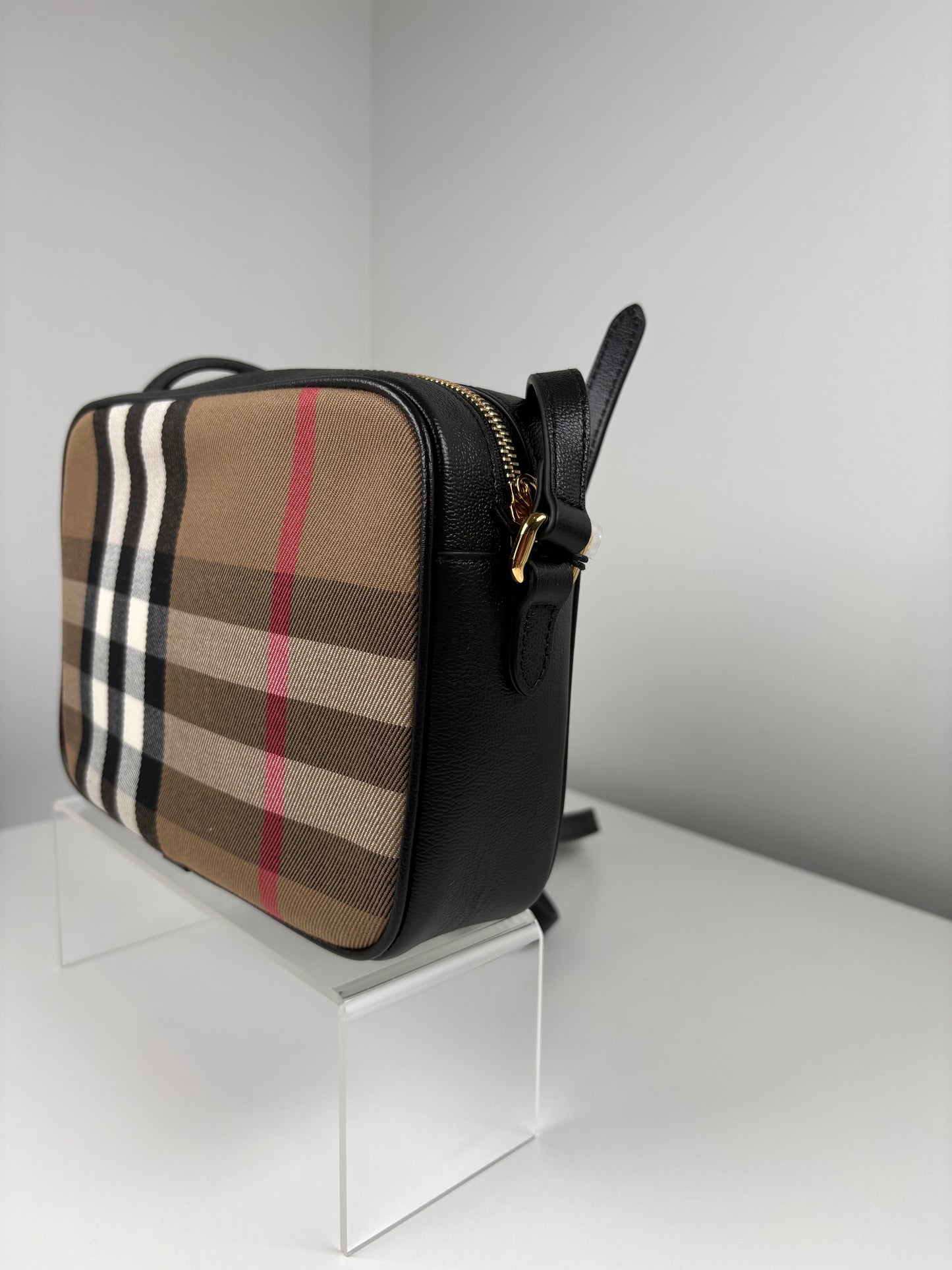 Pre-Owned BURBERRY Giant Check Camera Handbag, Nova Check, Small