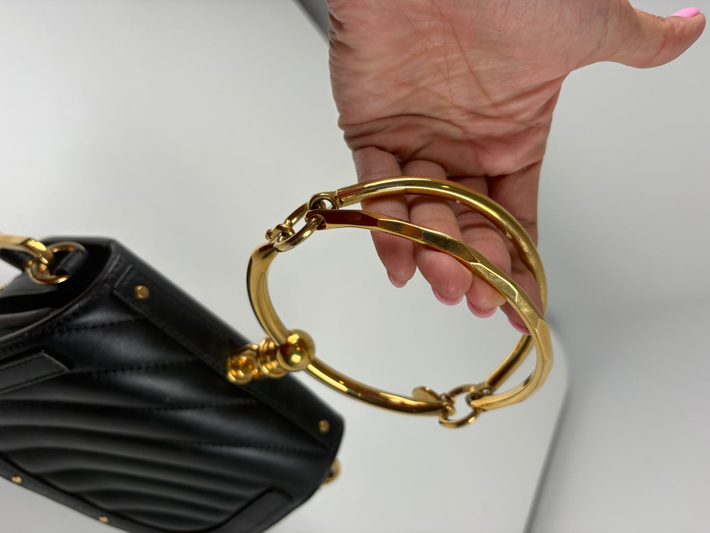 Pre-Owned CHLOE Nile Bracelet Handbag, Black