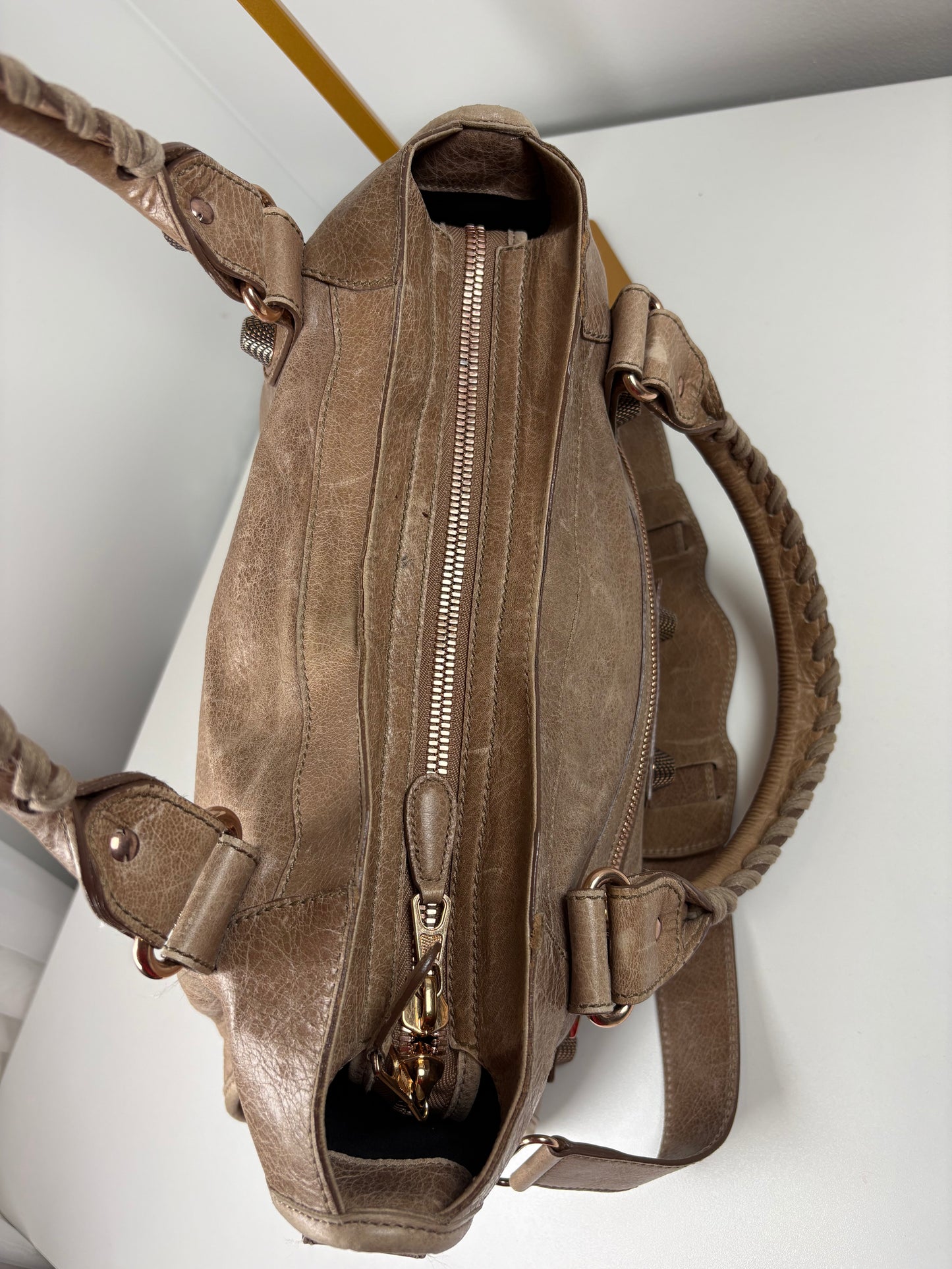 Pre-Owned BALENCIAGA Le City Bag Handbag, Dark Noix, Medium