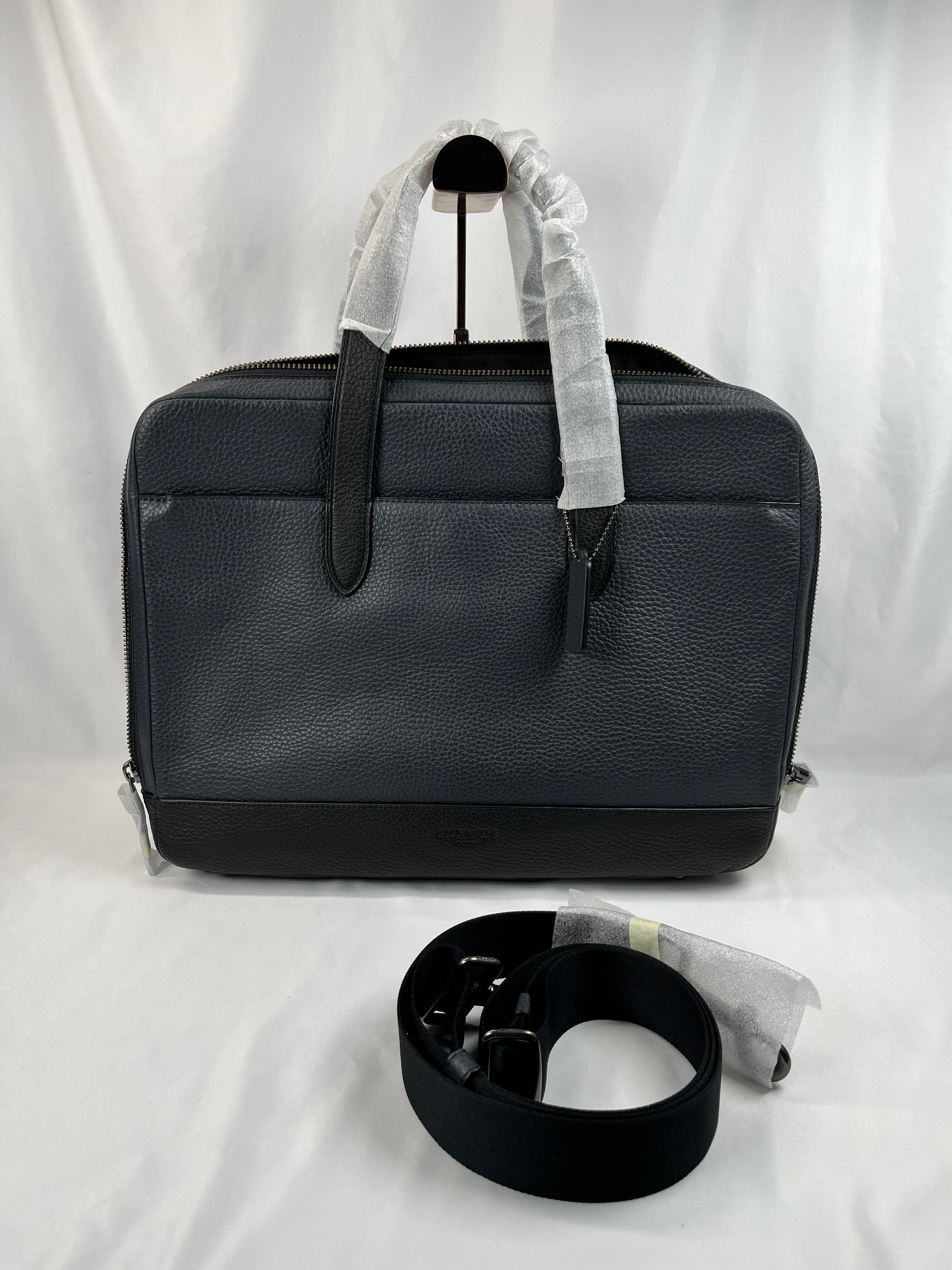 Pre-Owned COACH Hamilton Pebble Leather Blue/Black Laptop Bag
