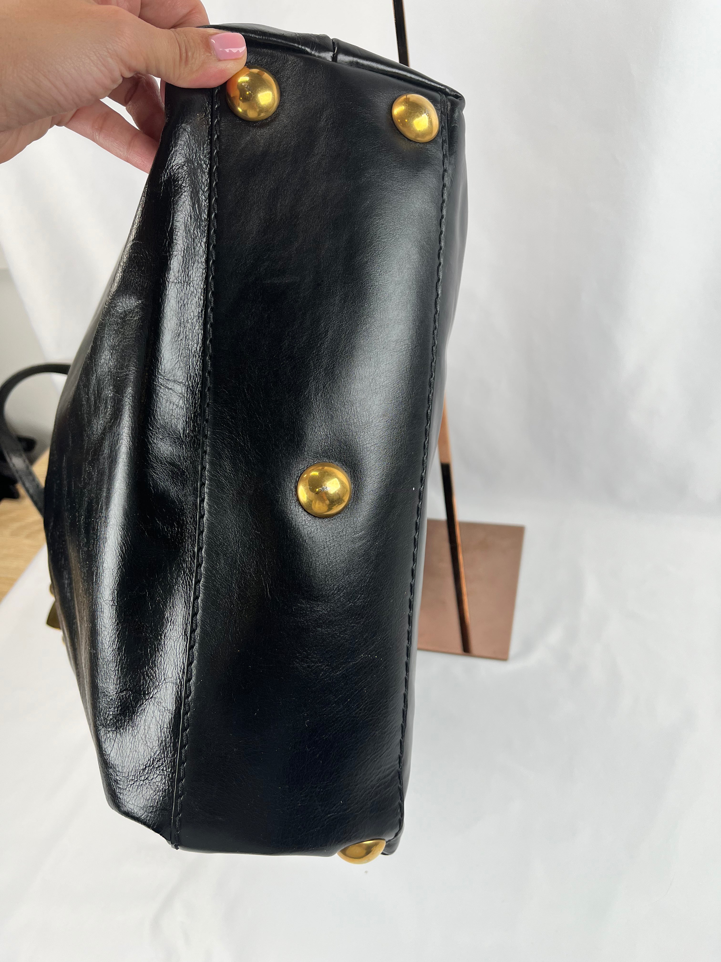 Pre-Owned GUCCI Babushka Black Handbag