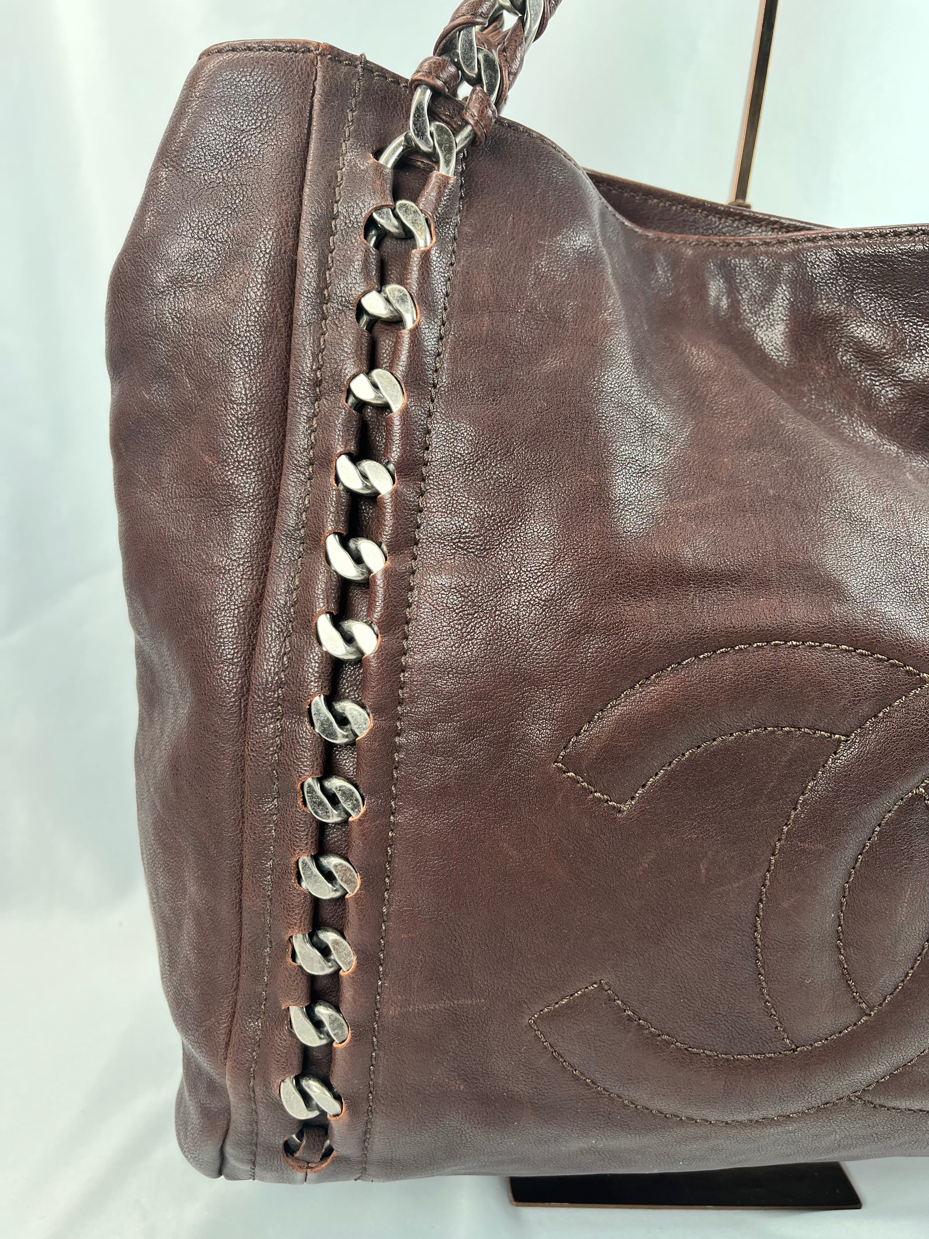 Pre-Owned CHANEL™ Glazed Modern Chain Dark Brown Handbag