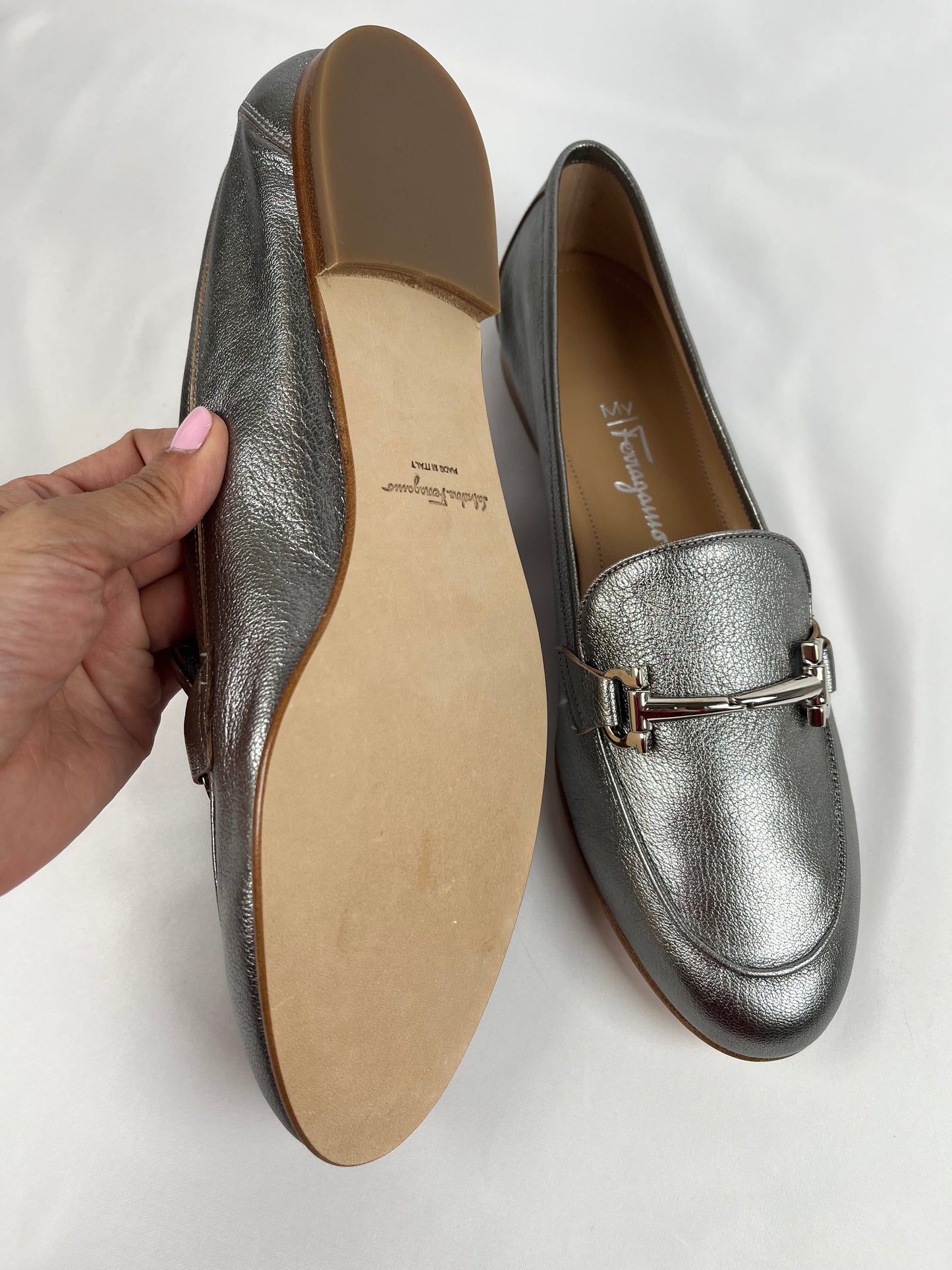 Pre-Owned SALVATORE FERRAGAMO Silver Loafers, 9.5