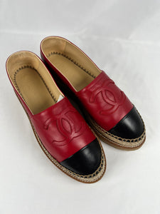 Pre-Owned CHANEL™ Black/Red Espadrilles, 40