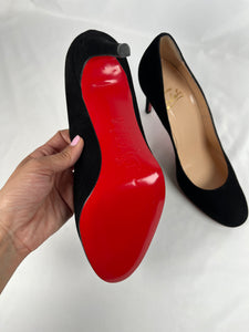Pre-Owned CHRISTIAN LOUBOUTIN Black Pumps, 40.5