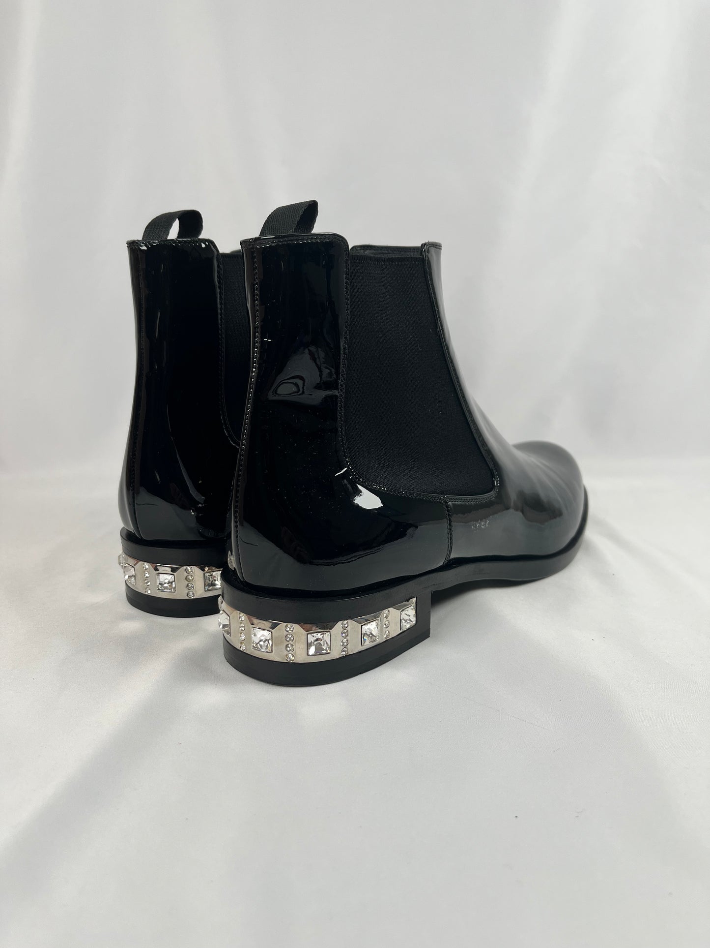 Pre-Owned MIU MIU Ankle Black Boots, 40.5