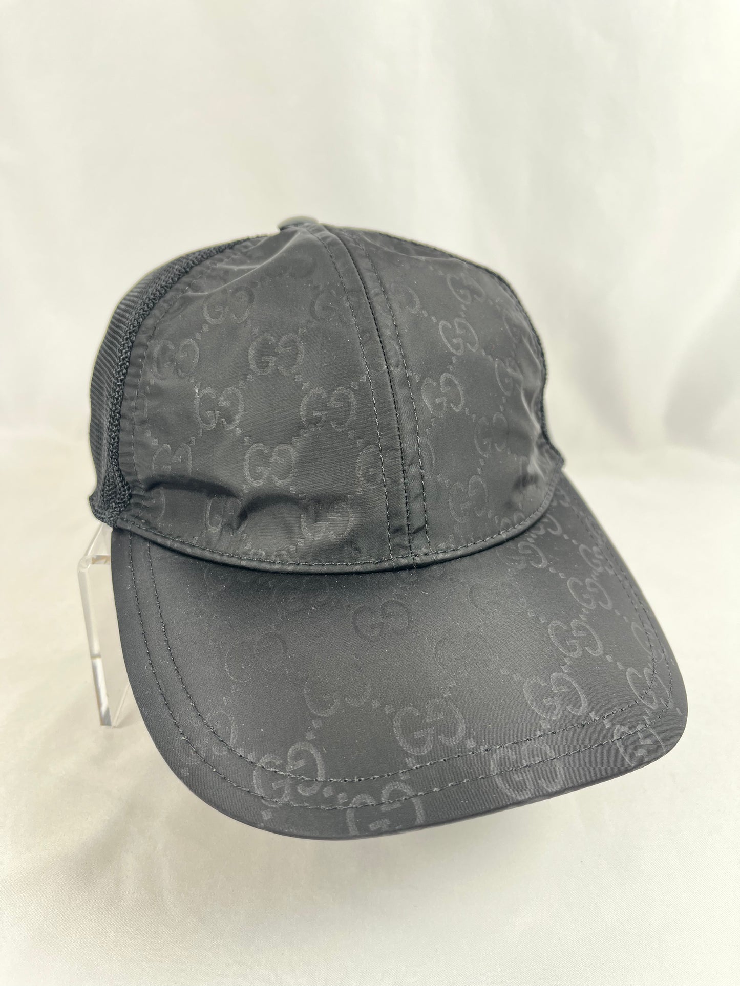 Pre-Owned GUCCI Nylon Baseball Black Hat, Medium